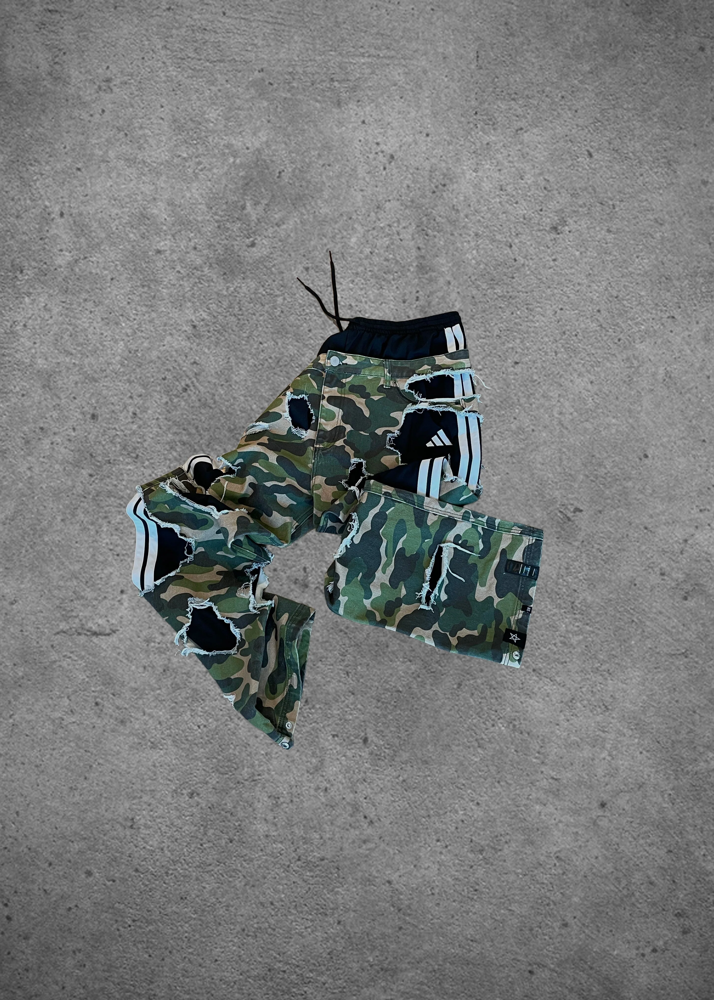 Adi camo black 38