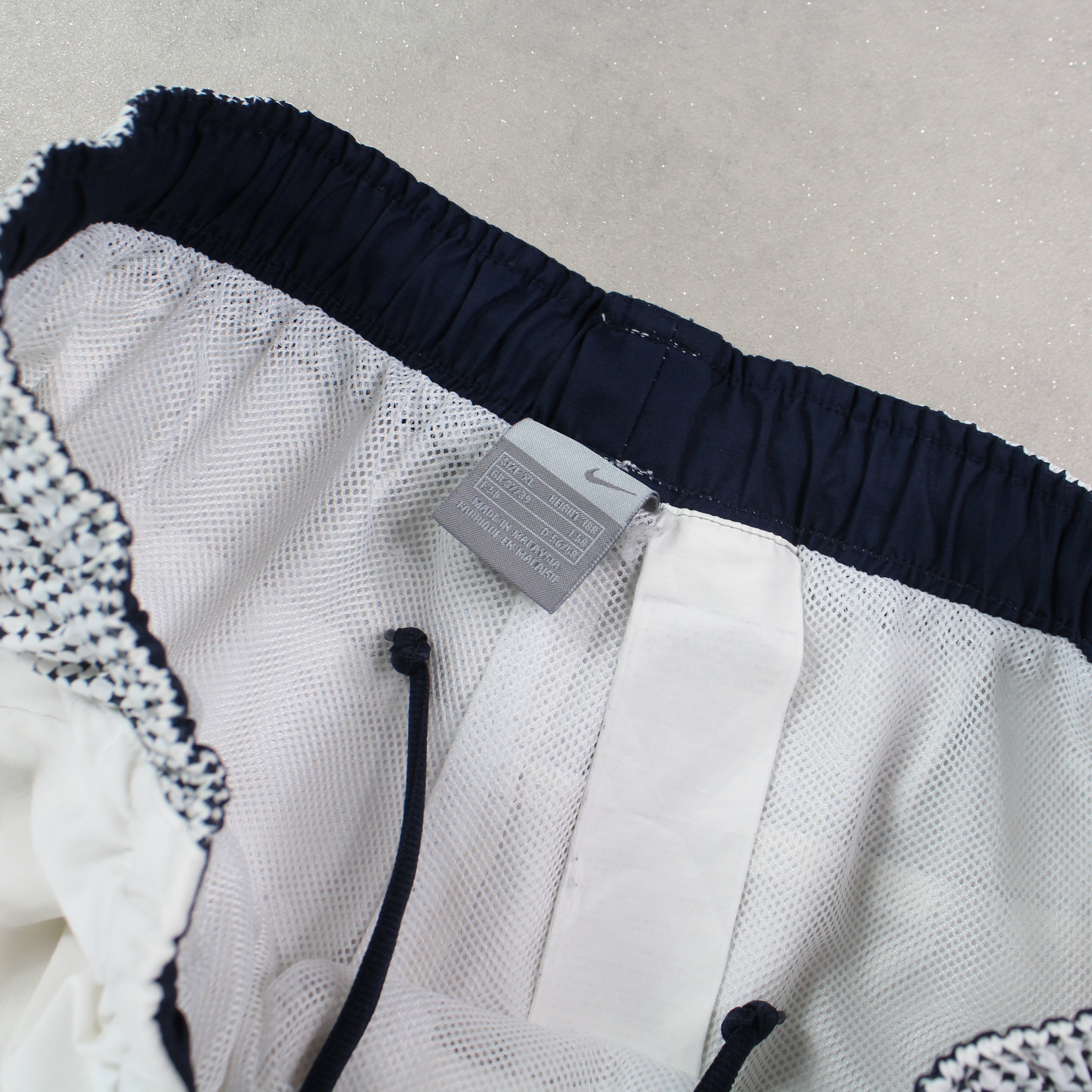 SUPER RARE 2000s Athletic Trackpants White-OSI