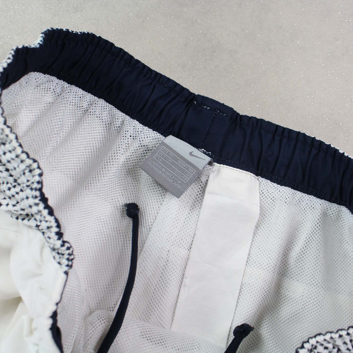 SUPER RARE 2000s Athletic Trackpants White-OSI