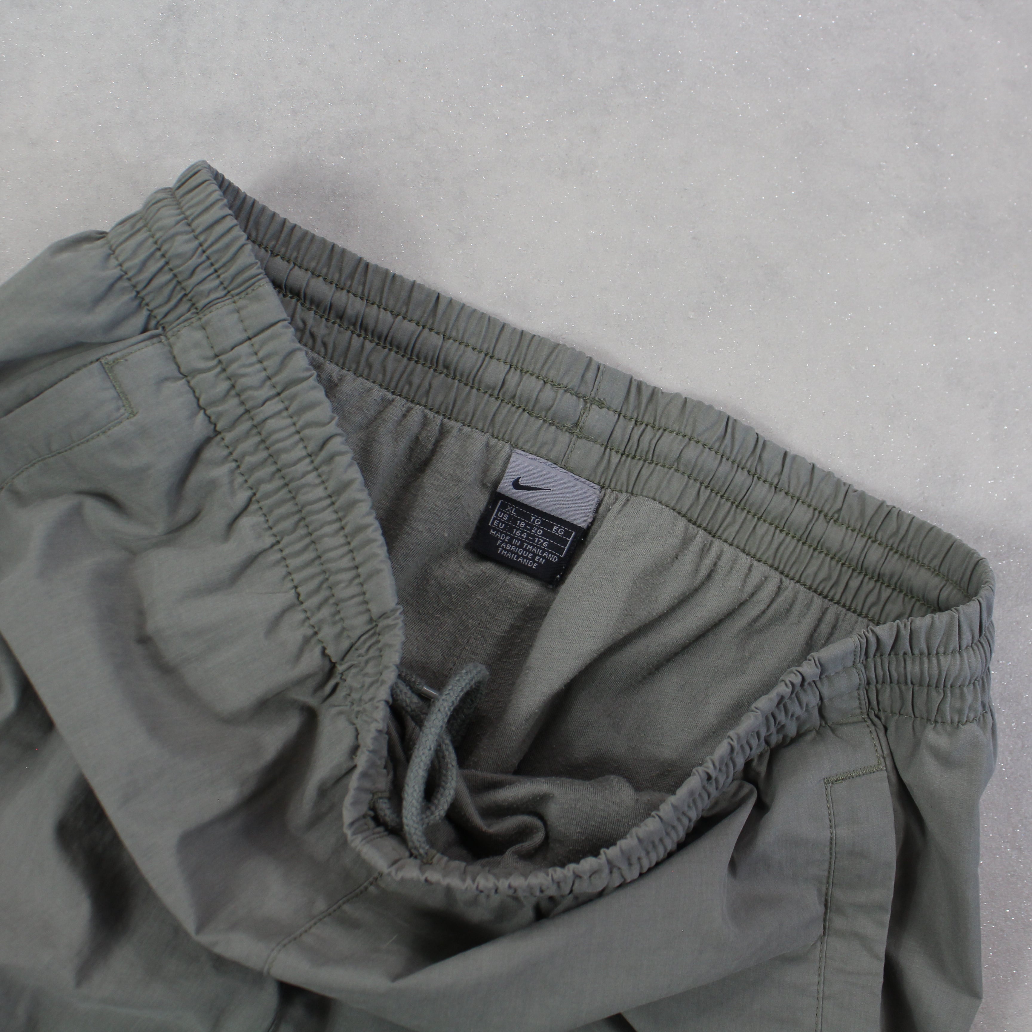 RARE 00s Trackpants Green-OSI