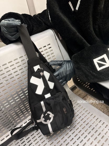 "EGGHEAD" Cross Bag-OSI