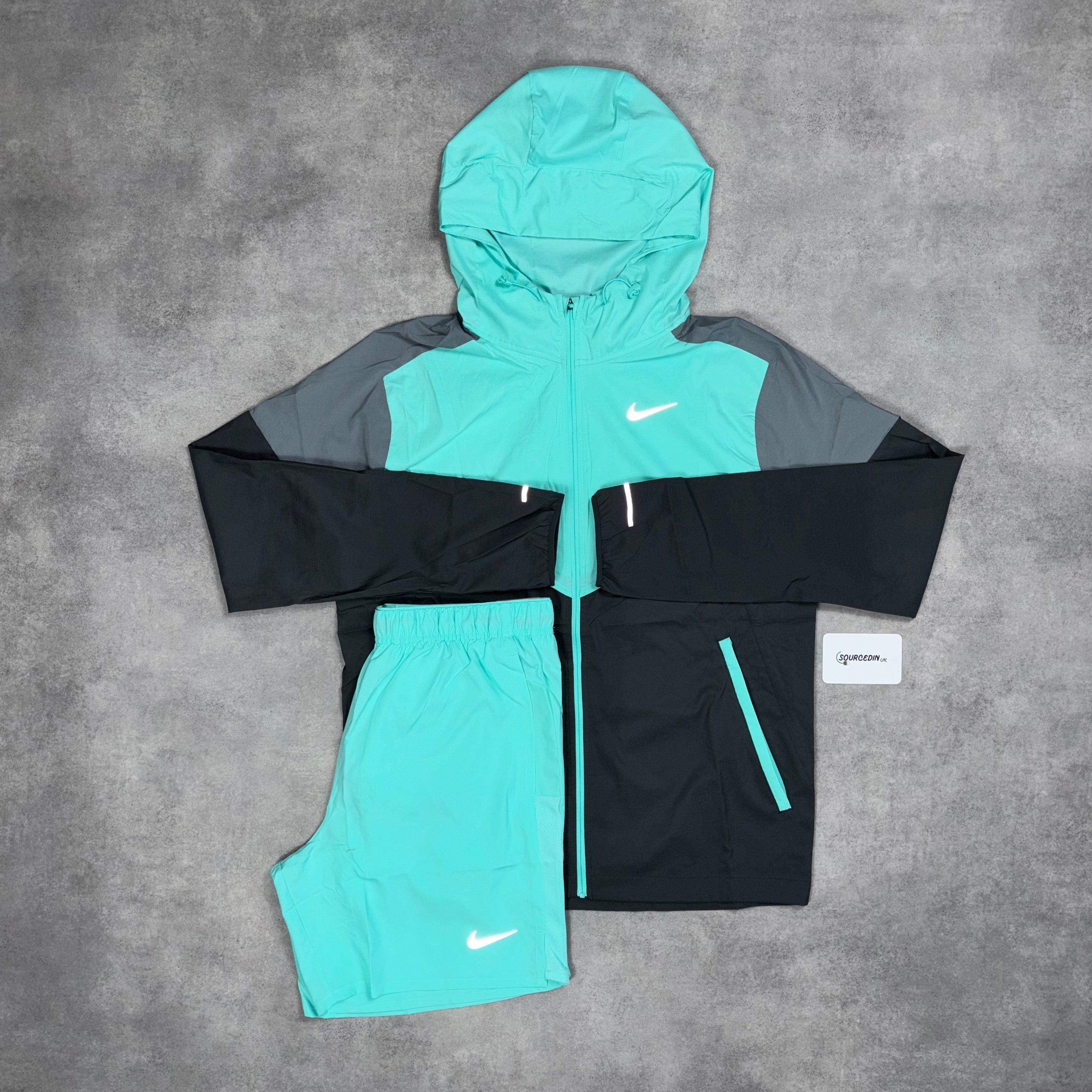 Uv Windrunner Jacket & 7” Challenger Short Set Mint Green-OSI