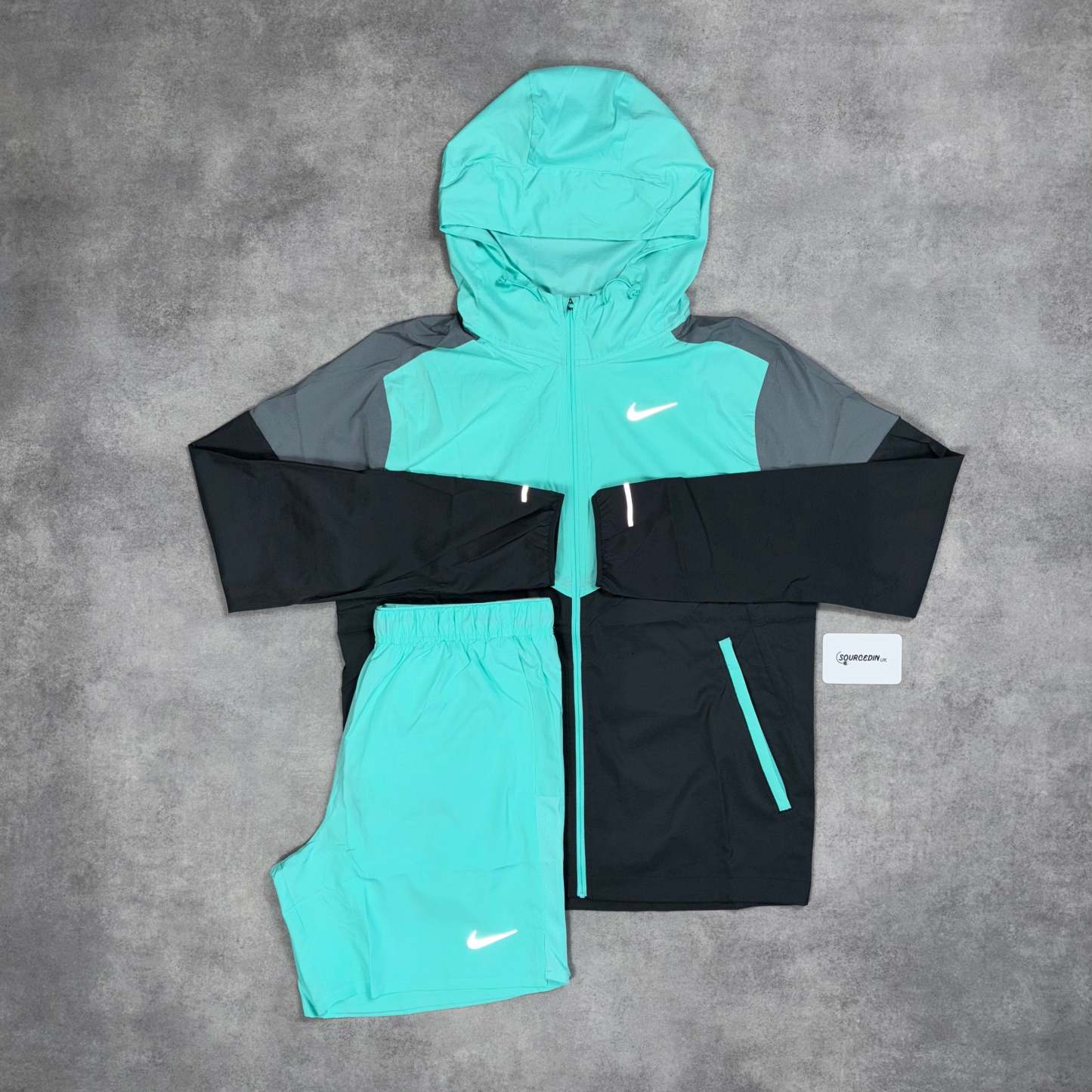 Uv Windrunner Jacket & 7” Challenger Short Set Mint Green-OSI