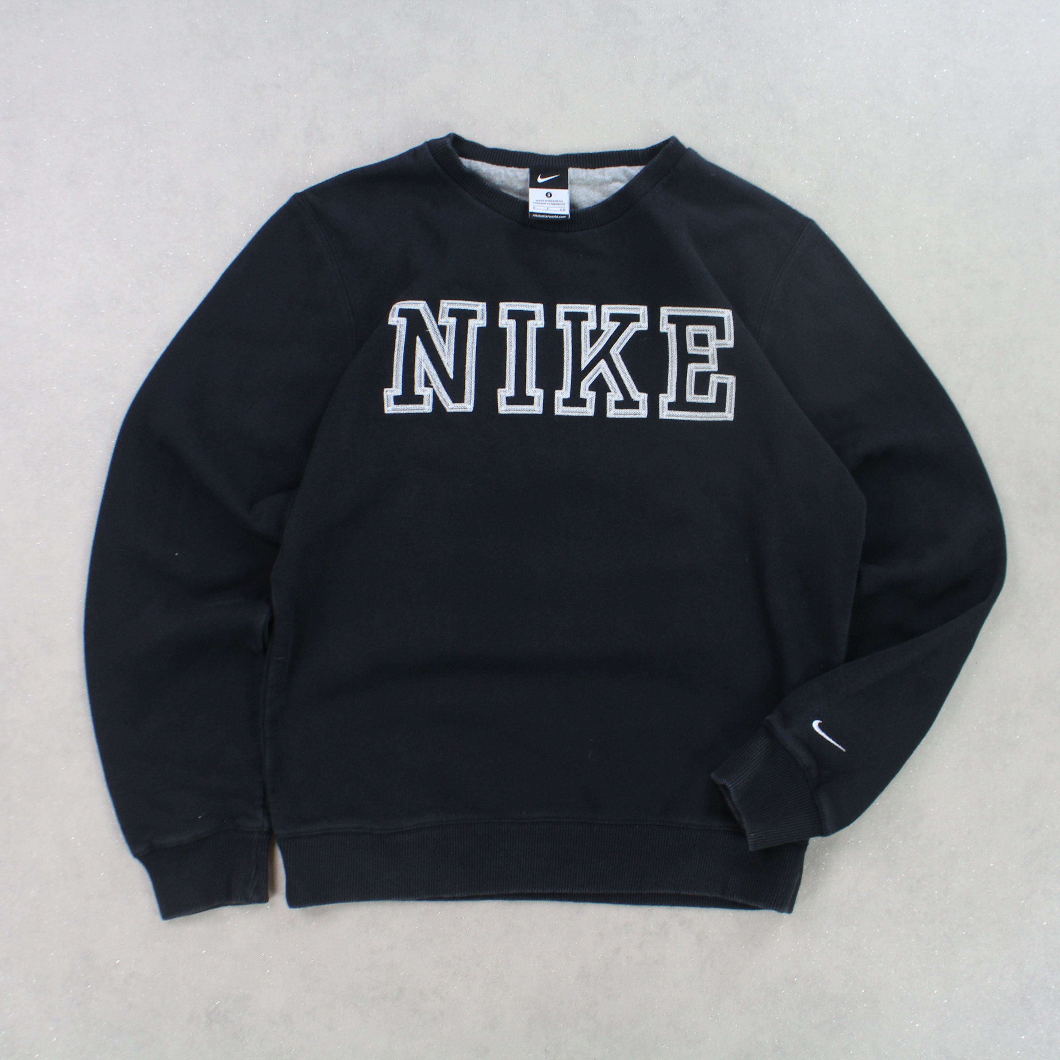 RARE 2000s  Sweatshirt Black-OSI