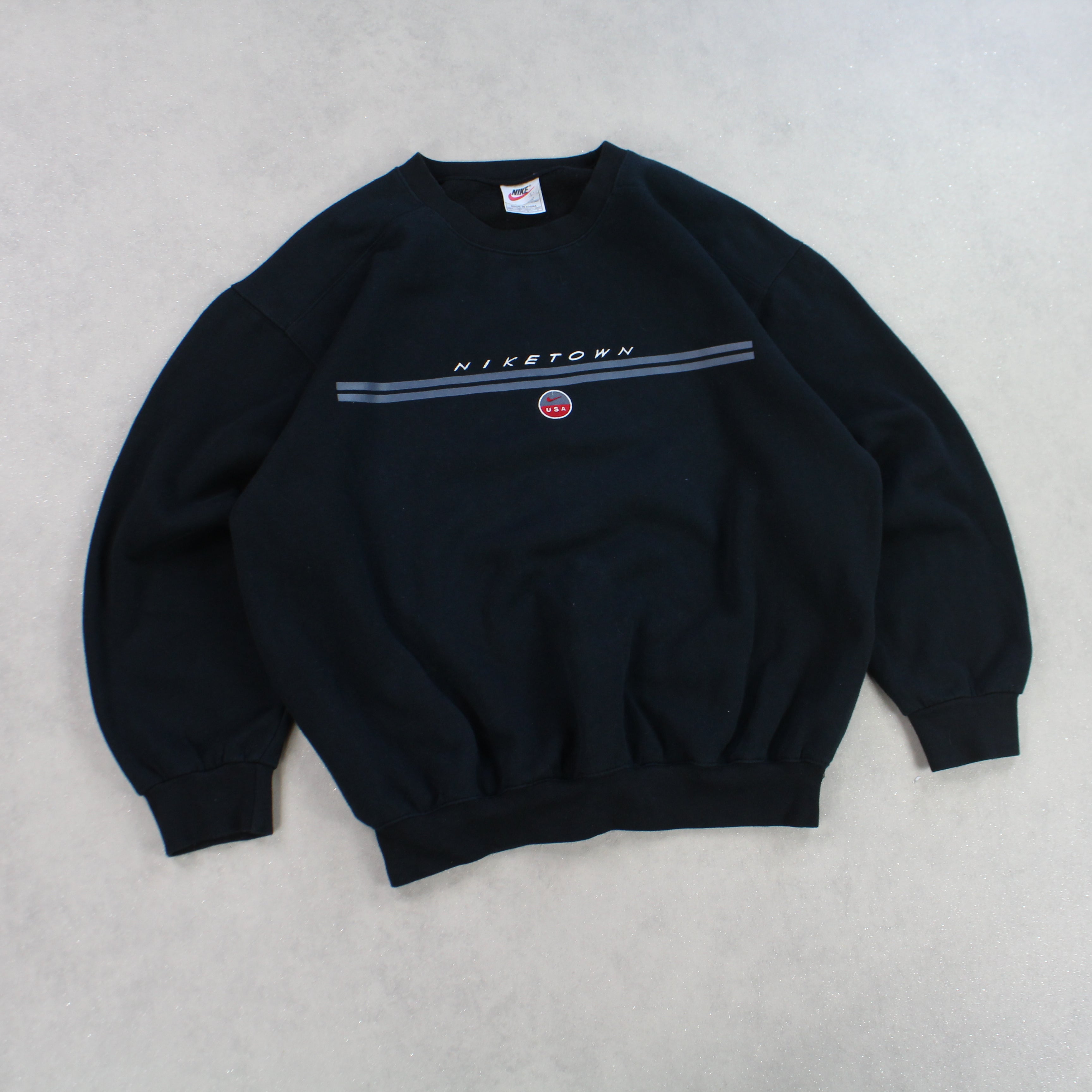 ULTRA RARE 1990s  Town USA Sweatshirt Black-OSI