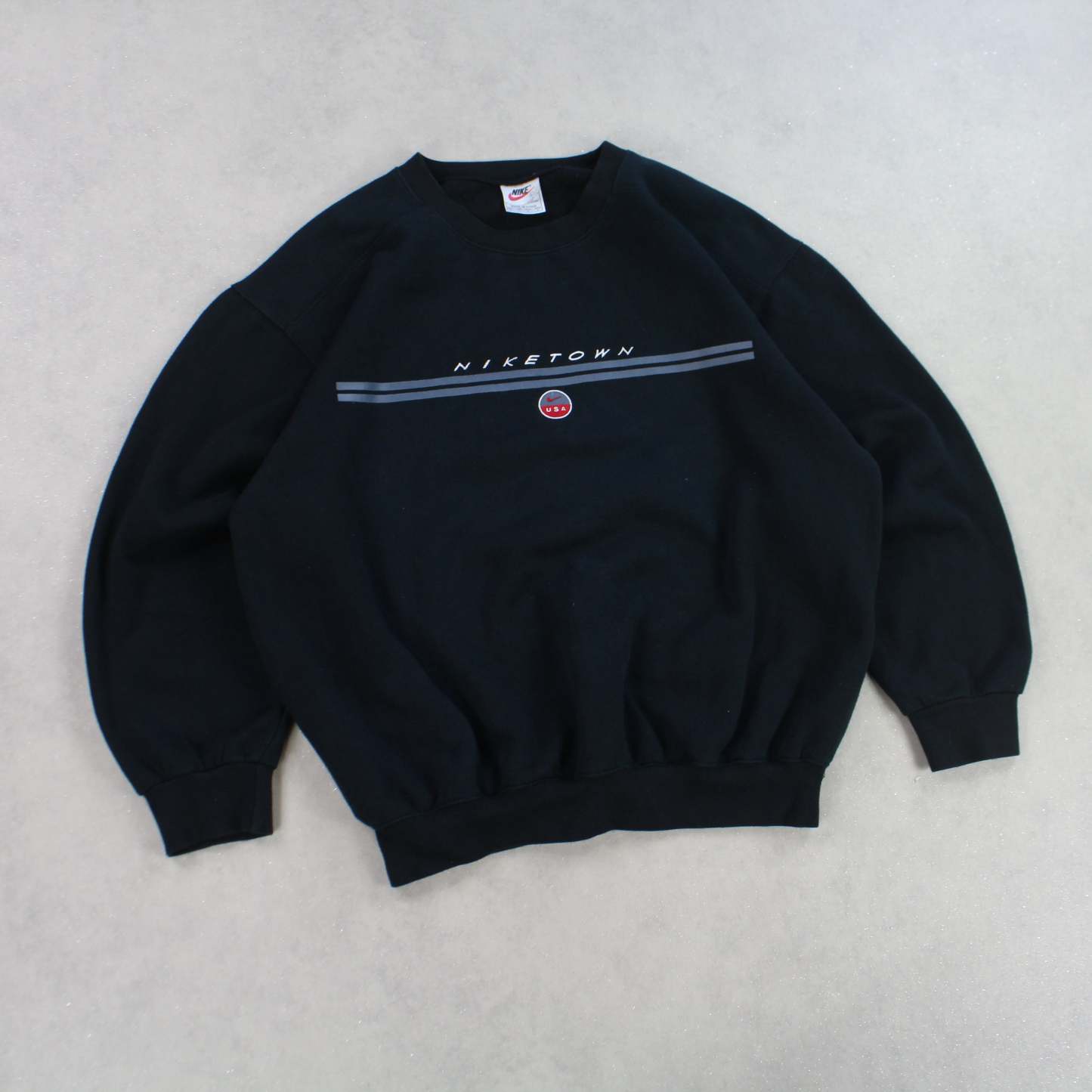 ULTRA RARE 1990s  Town USA Sweatshirt Black-OSI