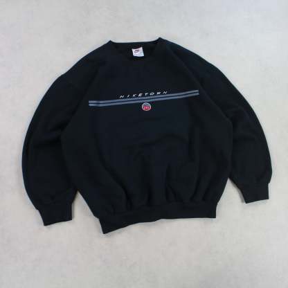 ULTRA RARE 1990s  Town USA Sweatshirt Black-OSI