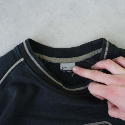 RARE 2000s  Sweatshirt Black-OSI
