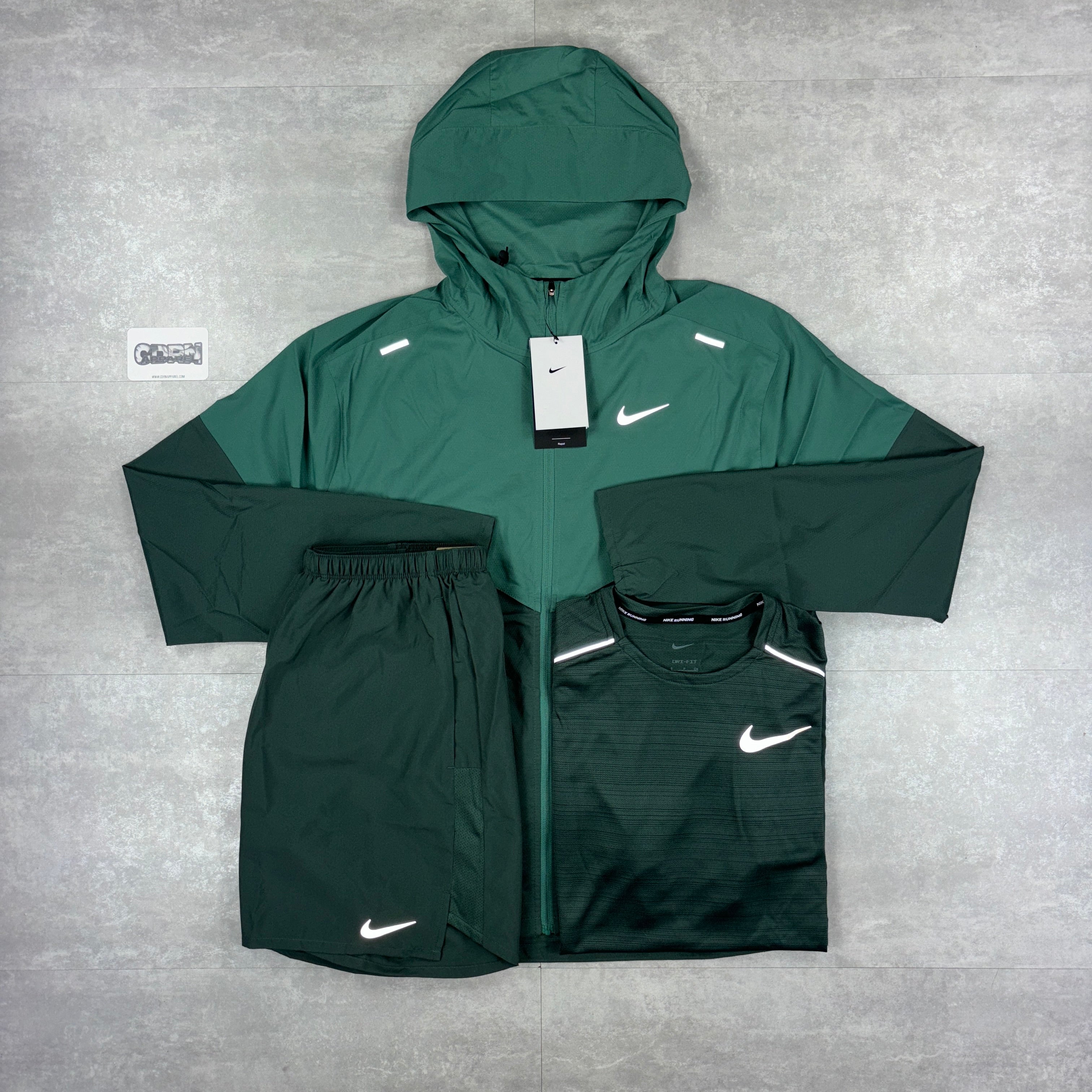 Vintage Green UV Windbreaker,  Miler T-Shirt &  Challenger Shorts Set-OSI