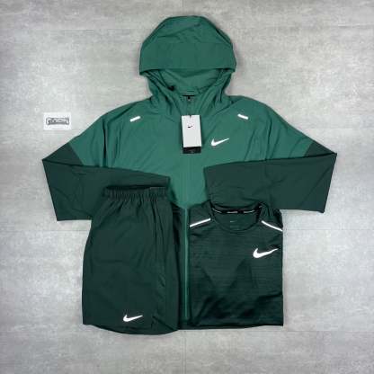 Vintage Green UV Windbreaker,  Miler T-Shirt &  Challenger Shorts Set-OSI