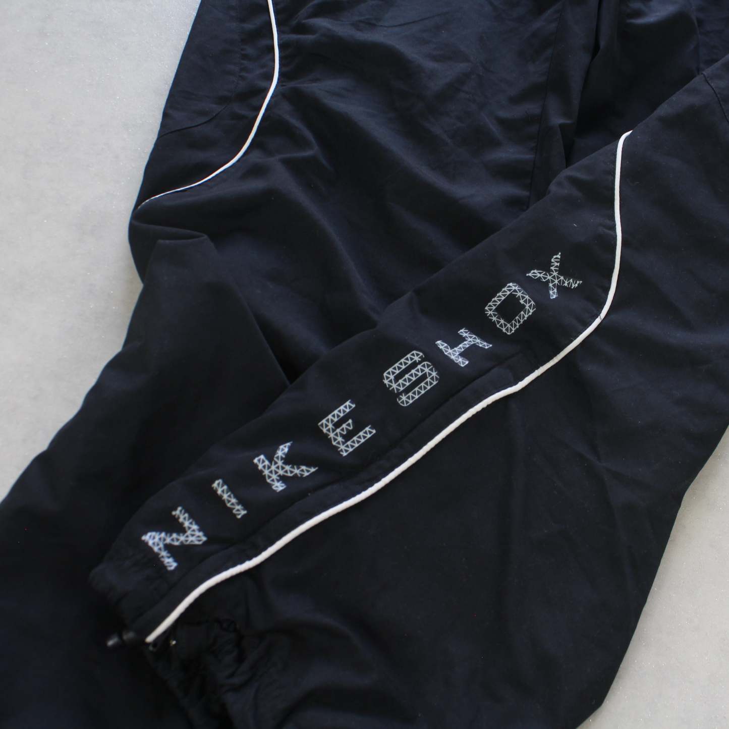 SUPER RARE 2000s Shox Trackpants Black-OSI