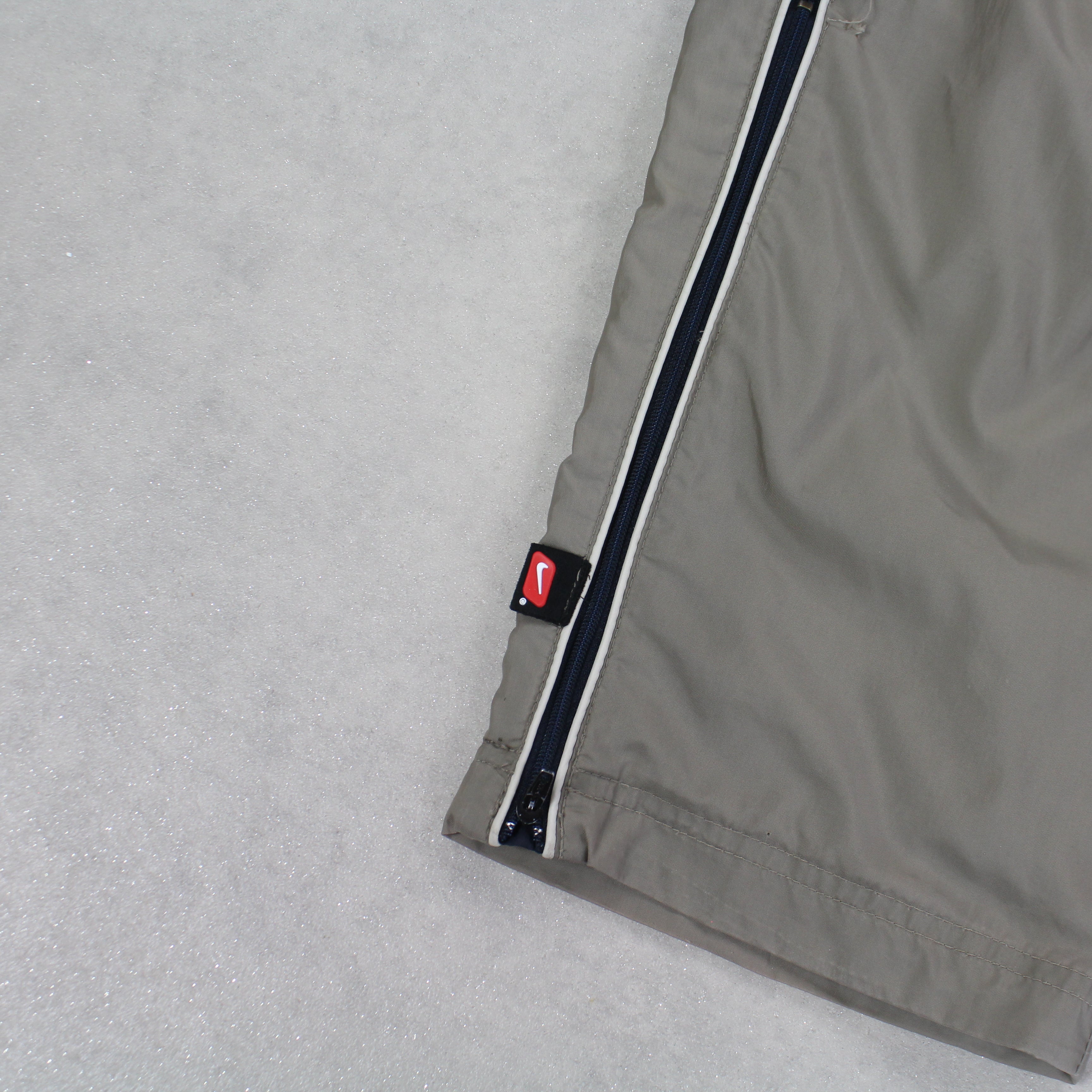 RARE 2000s Trackpants Green-OSI