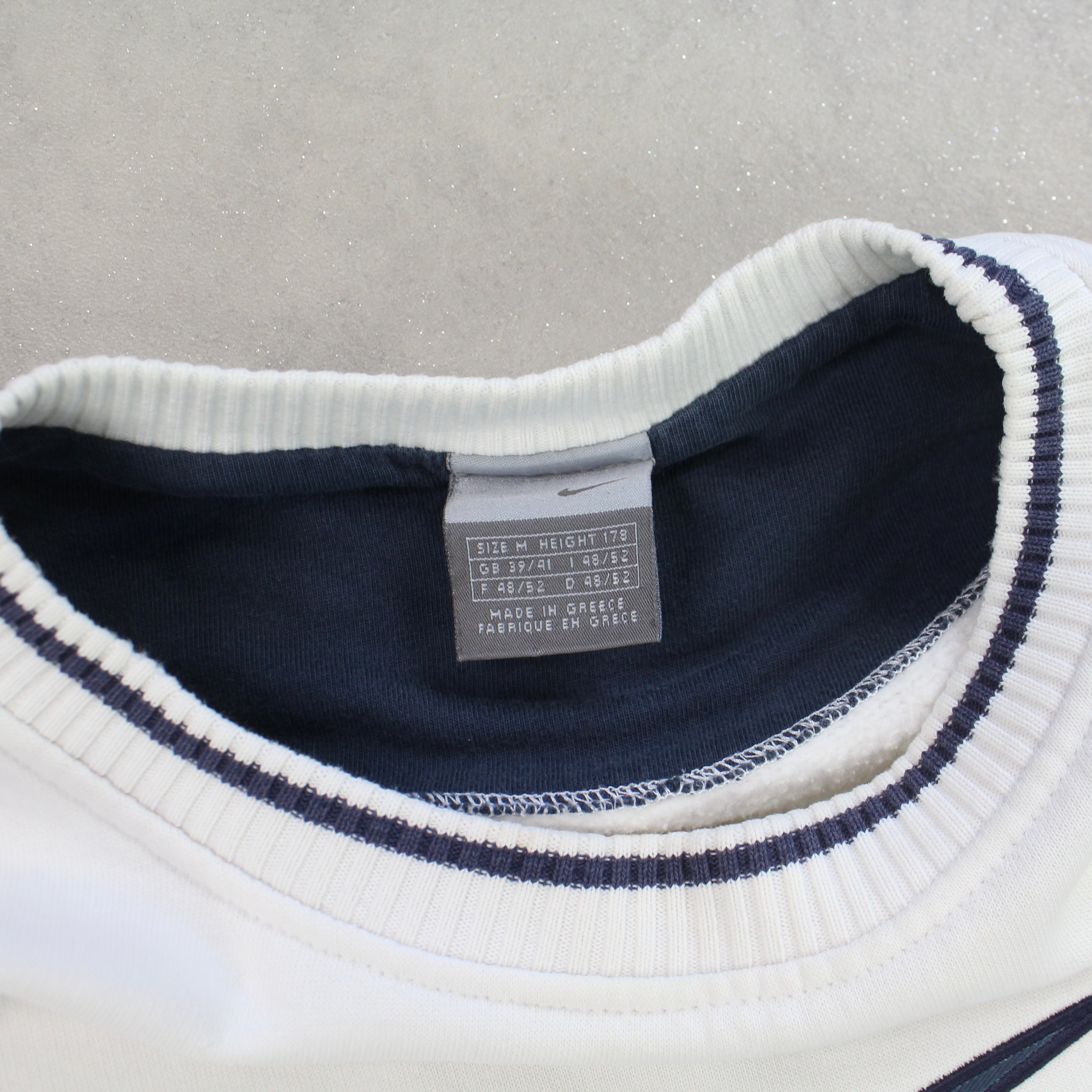 RARE 2000s  Heavyweight Sweatshirt White-OSI