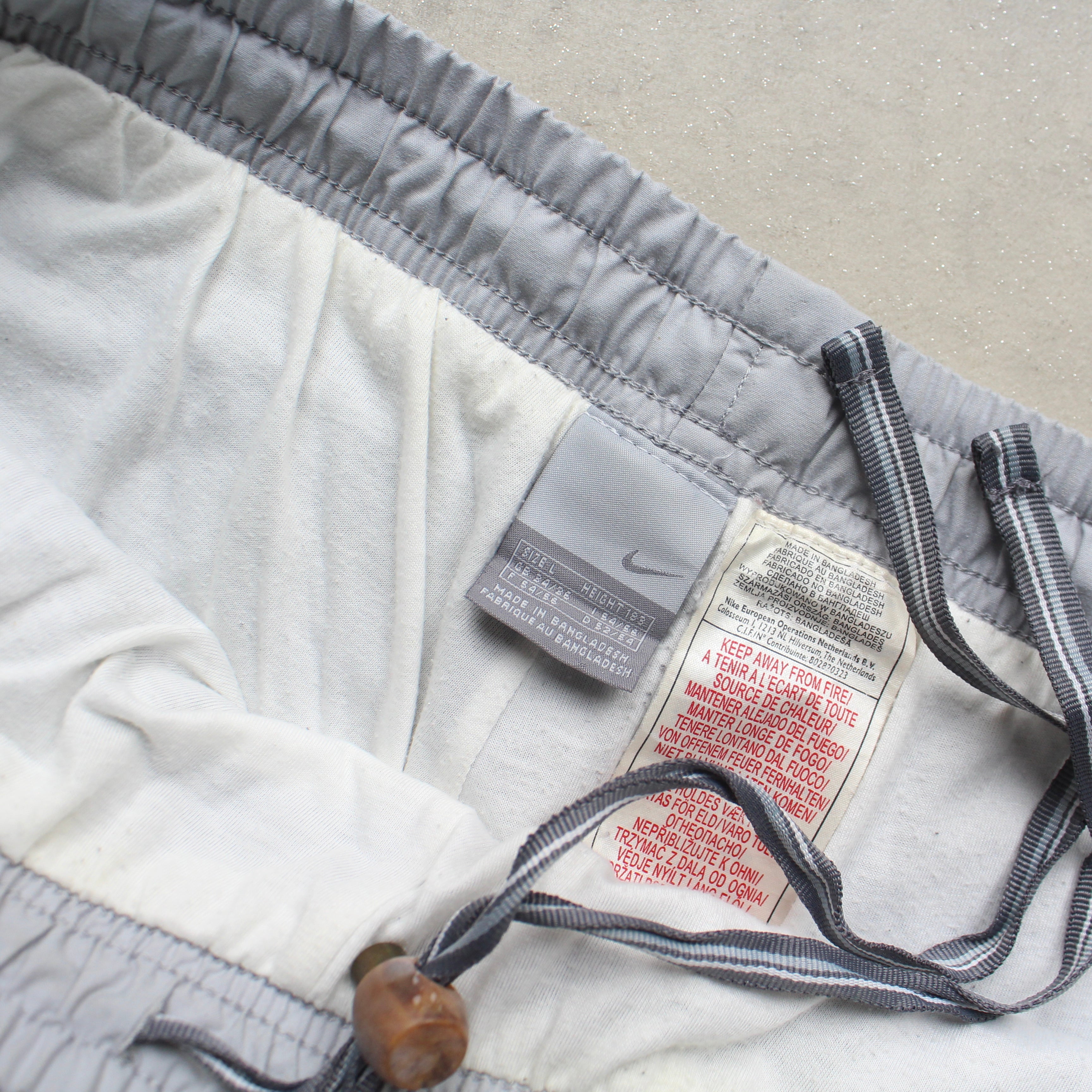 RARE 2000s Trackpants Grey-OSI