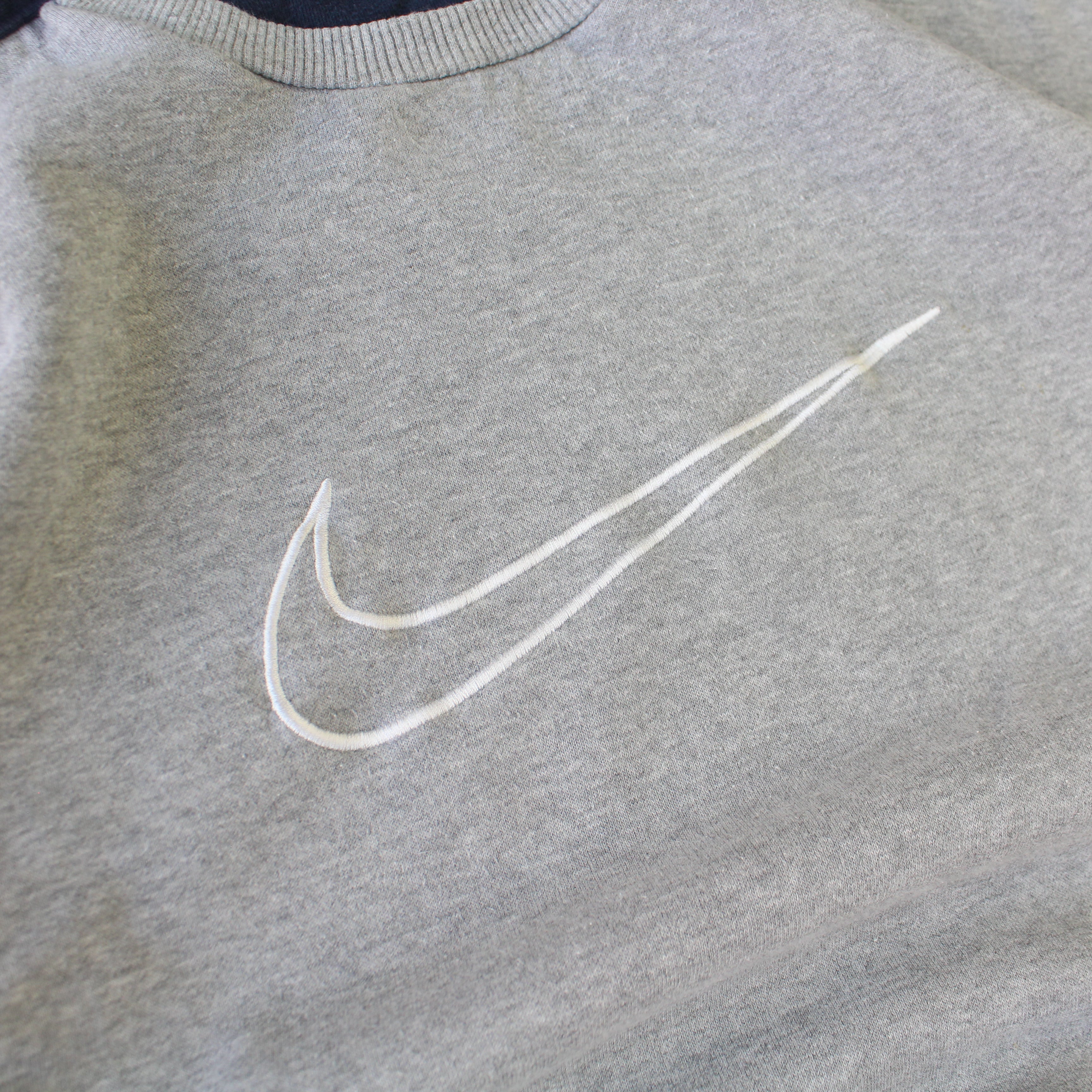 RARE 2000s  Sweatshirt Grey-OSI