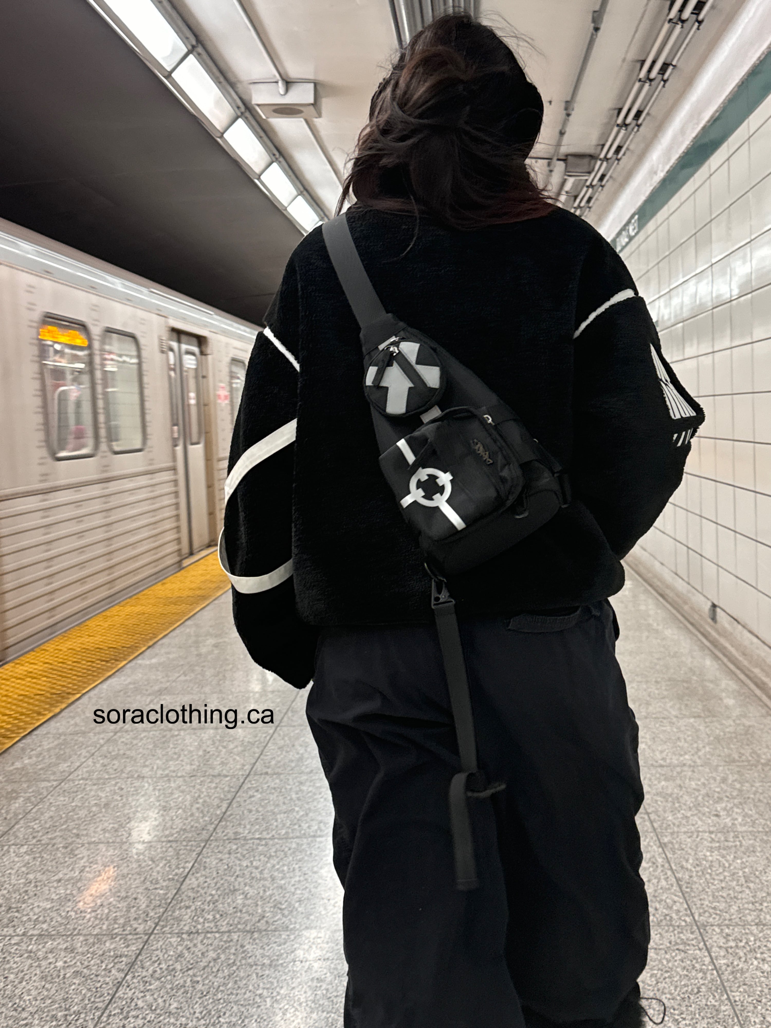 "EGGHEAD" Cross Bag-OSI