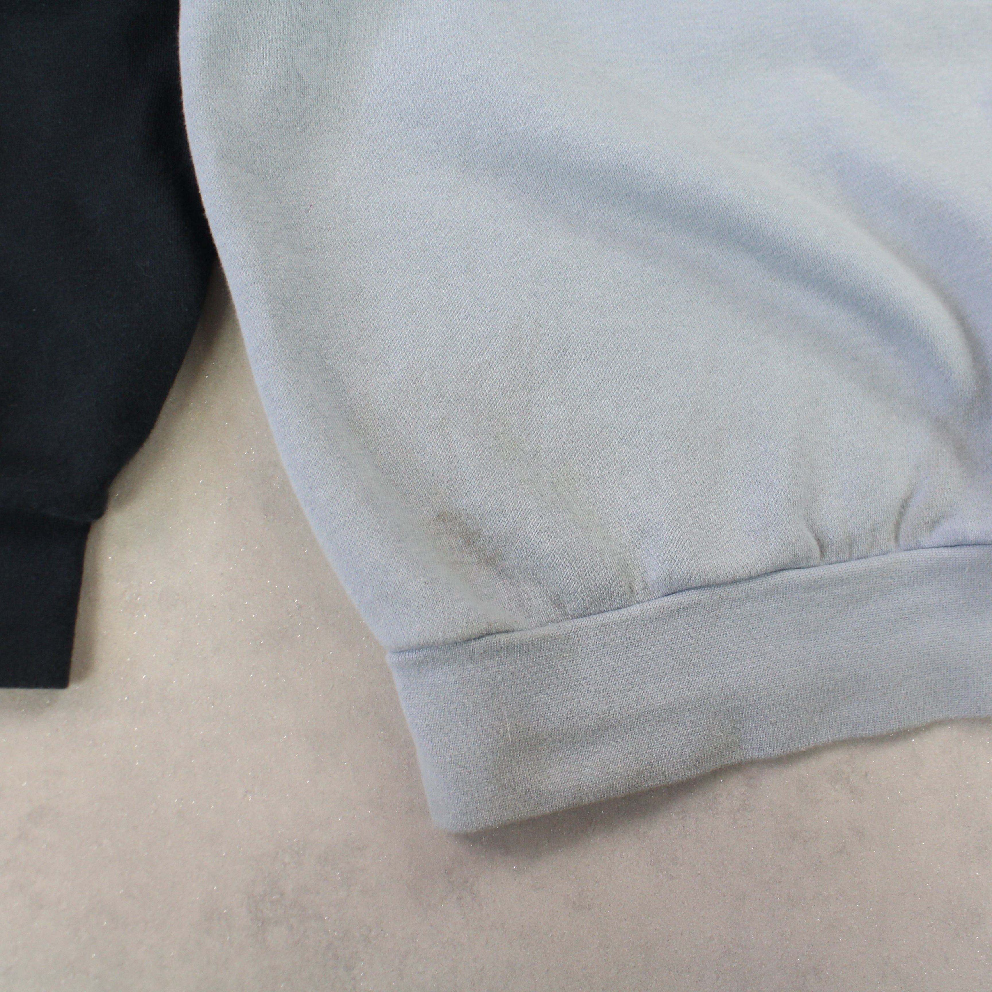 RARE 2000s Sweatshirt-OSI