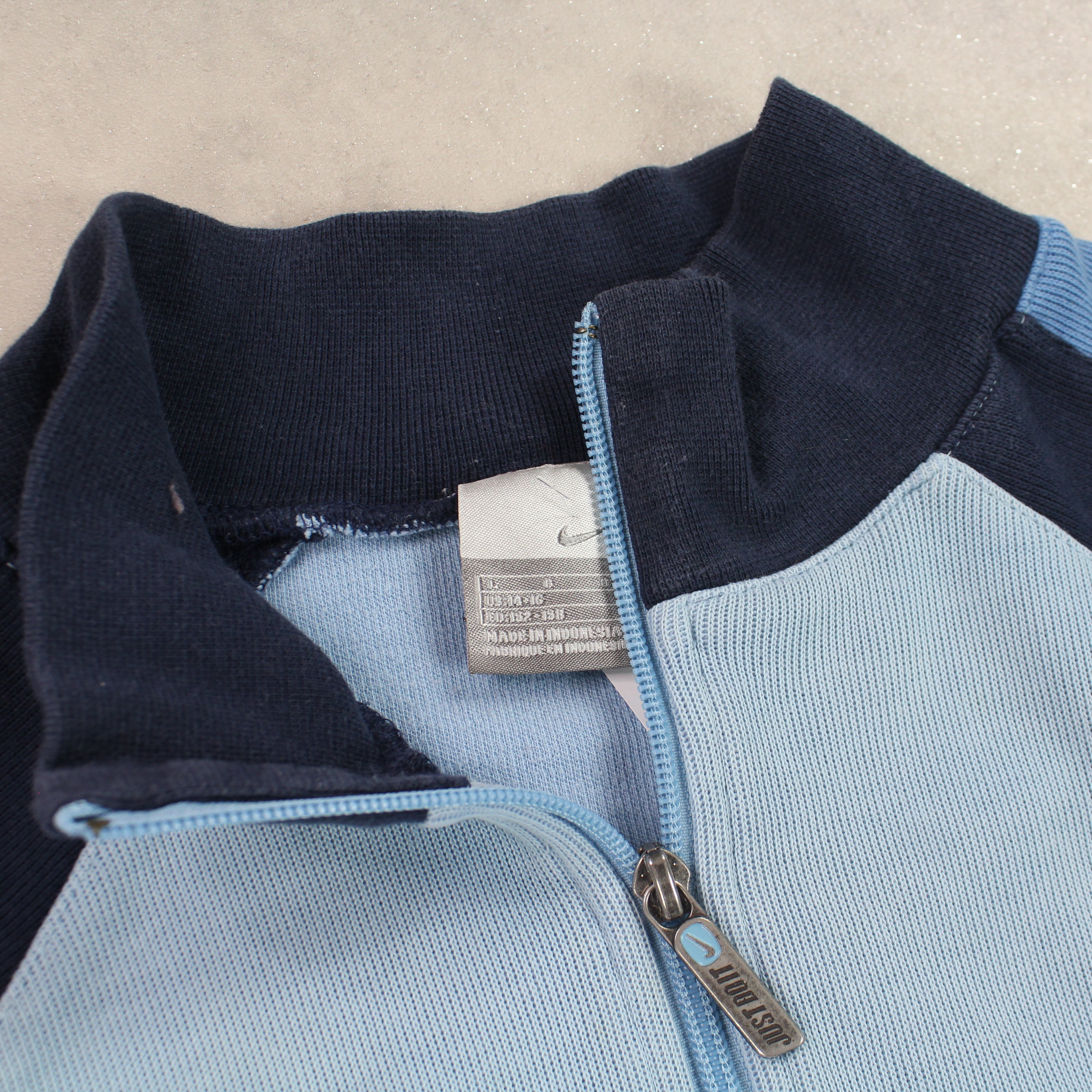 RARE 2000s  Zip Up Blue-OSI
