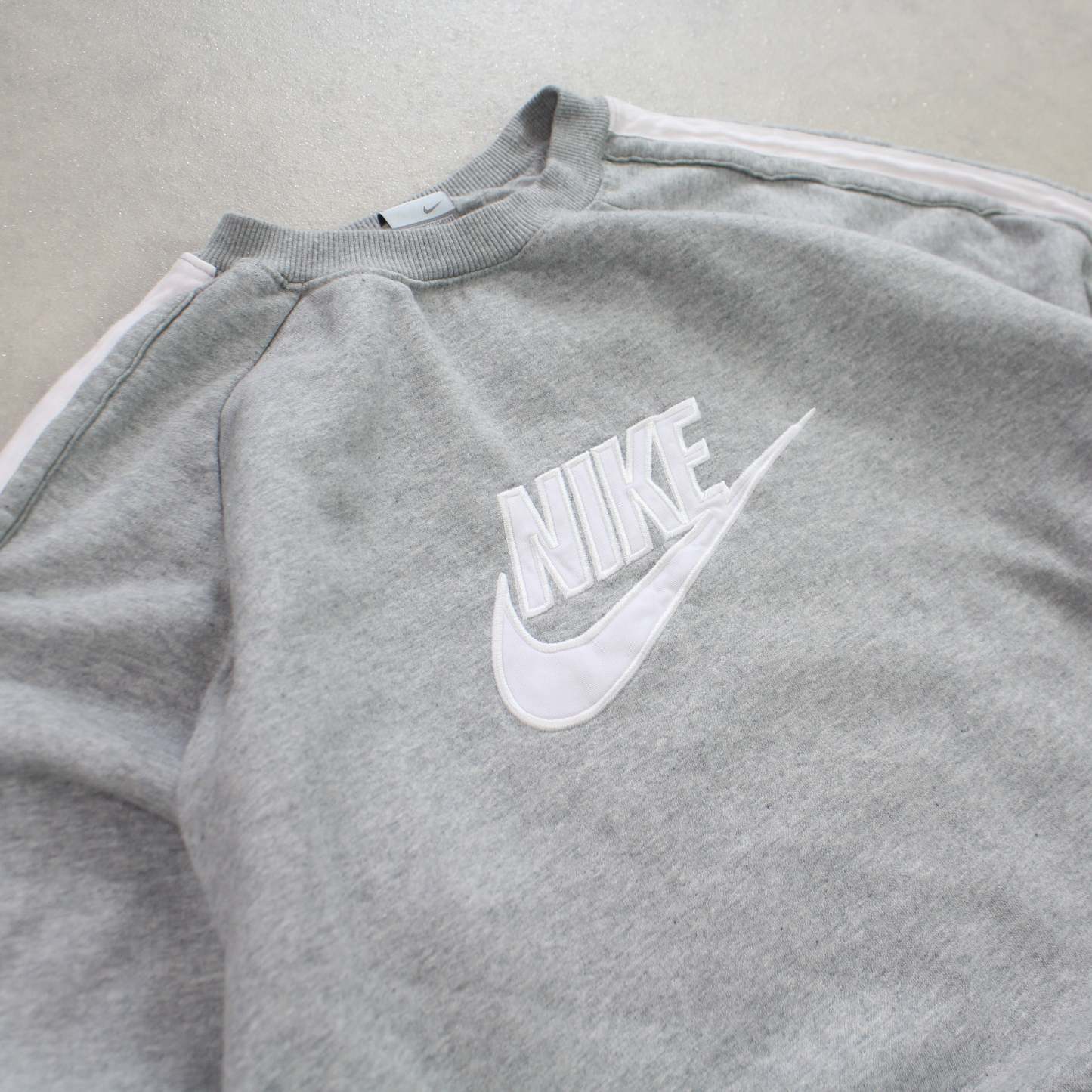 RARE 2000s  Sweatshirt Grey-OSI