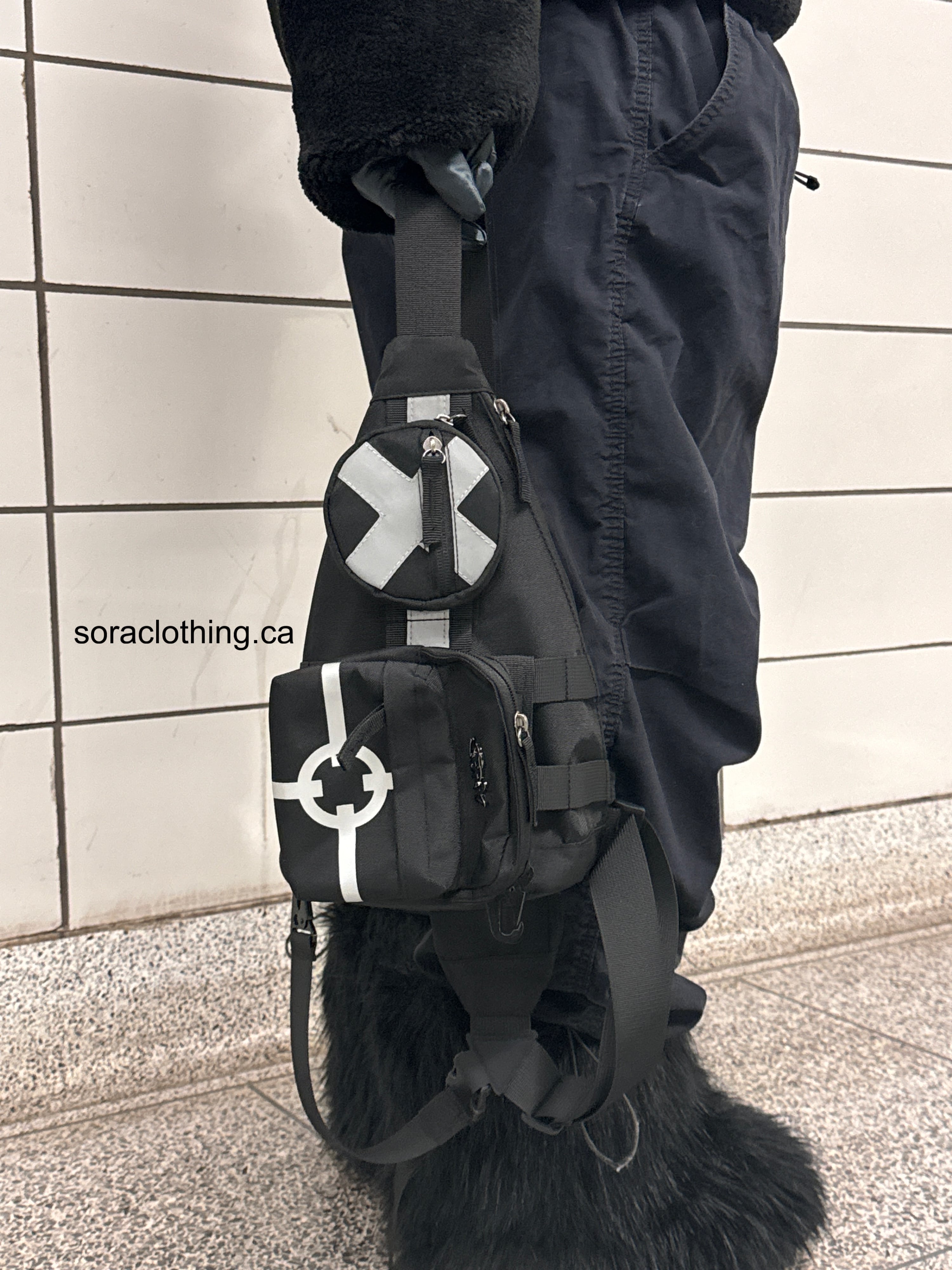 "EGGHEAD" Cross Bag-OSI