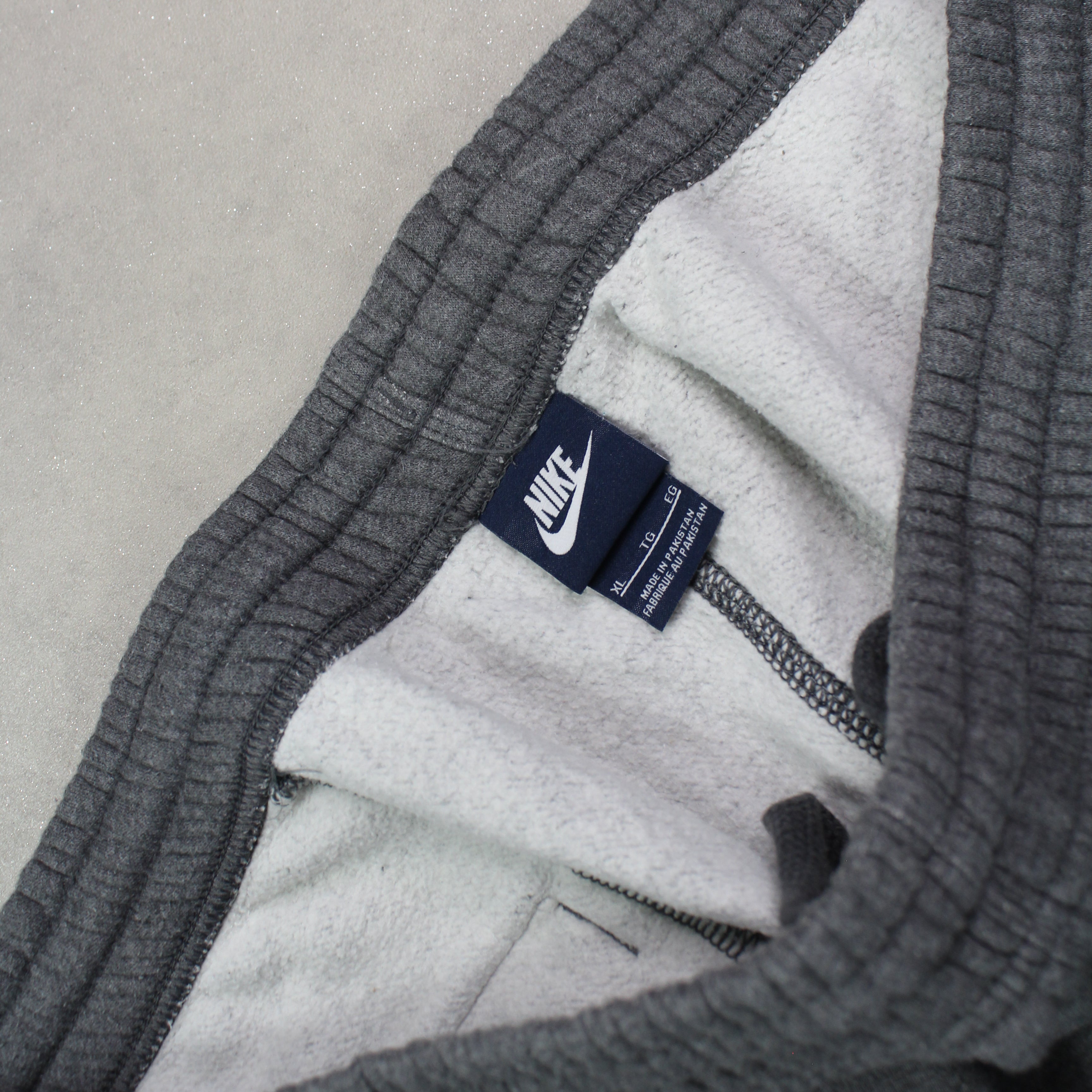 RARE 2000s Joggers Grey-OSI