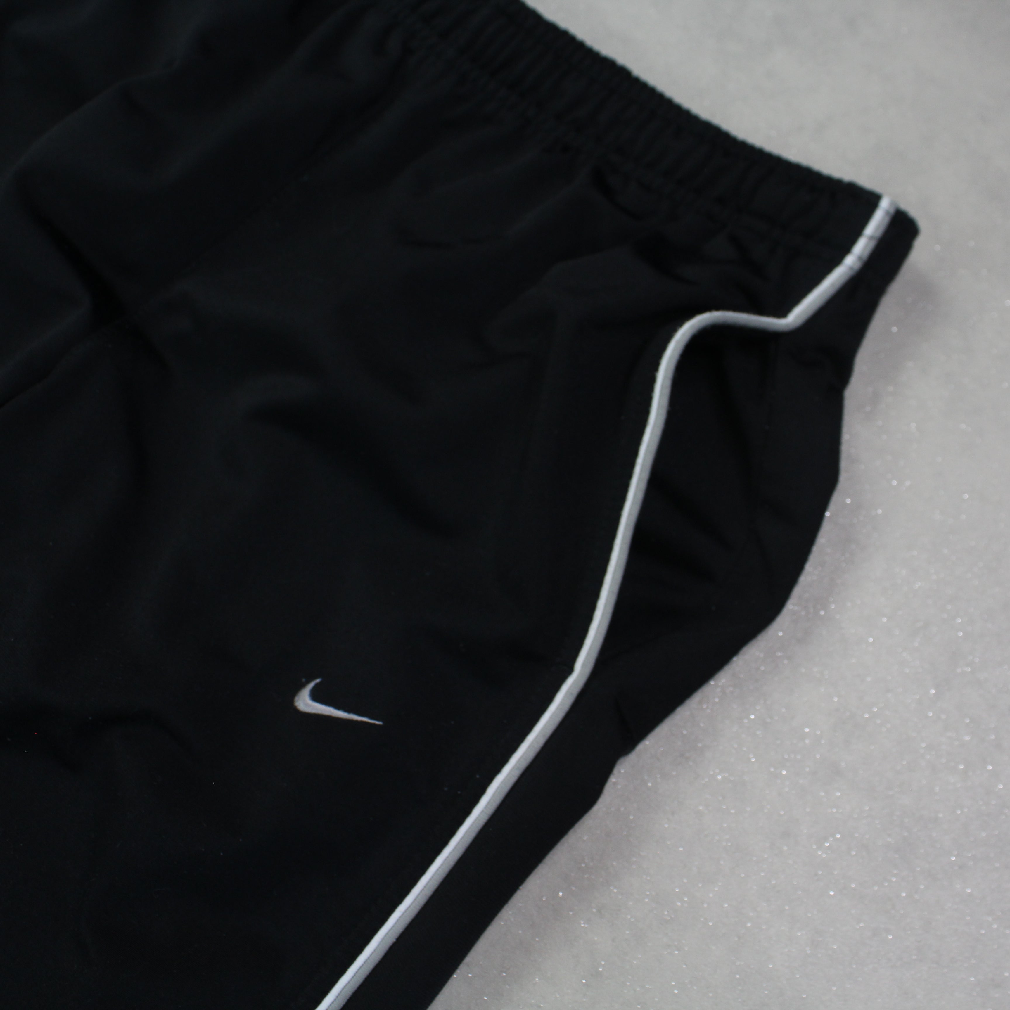 RARE 2000s Trackpants Black-OSI