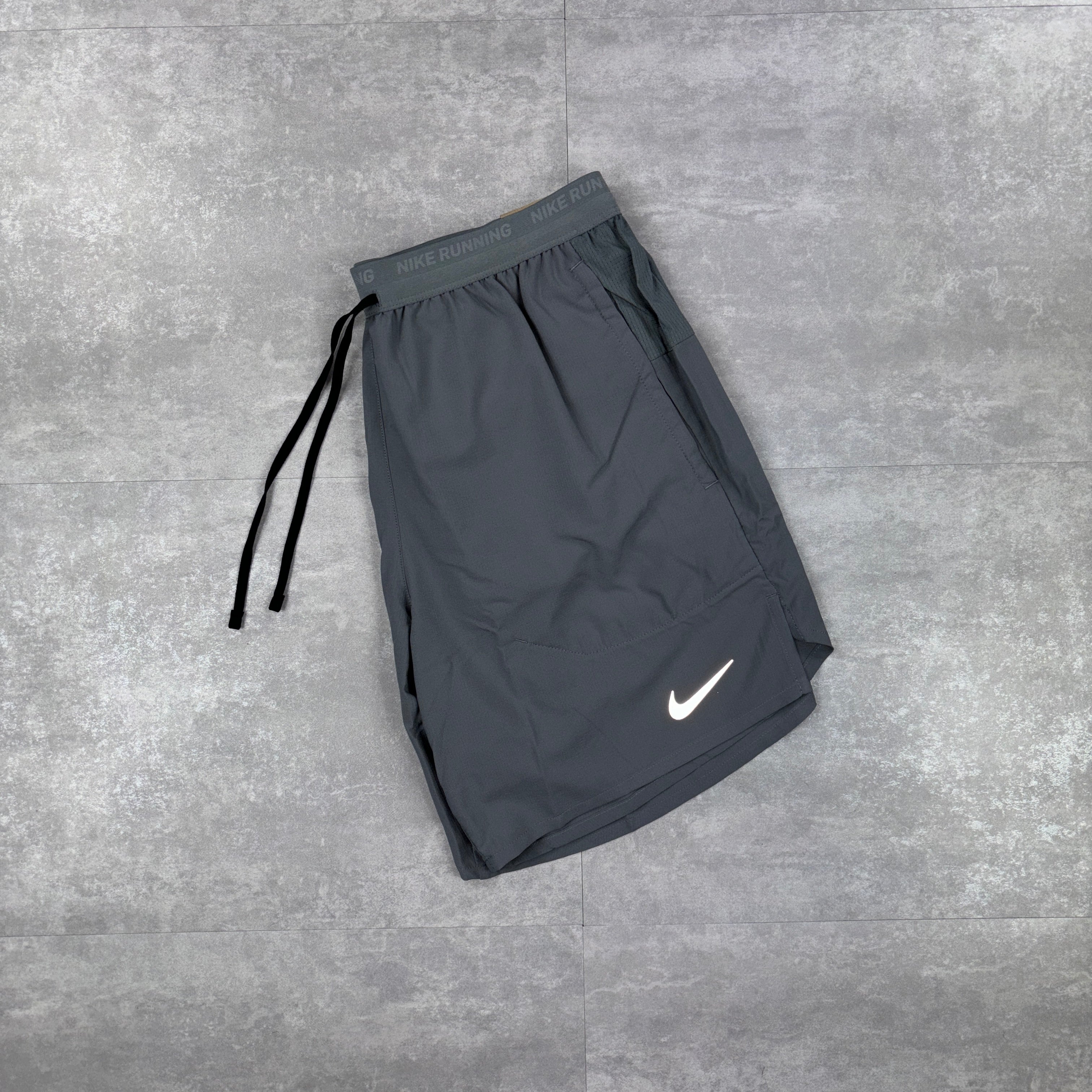 White Windbreaker Set & Grey Flex Strides Shorts Set-OSI
