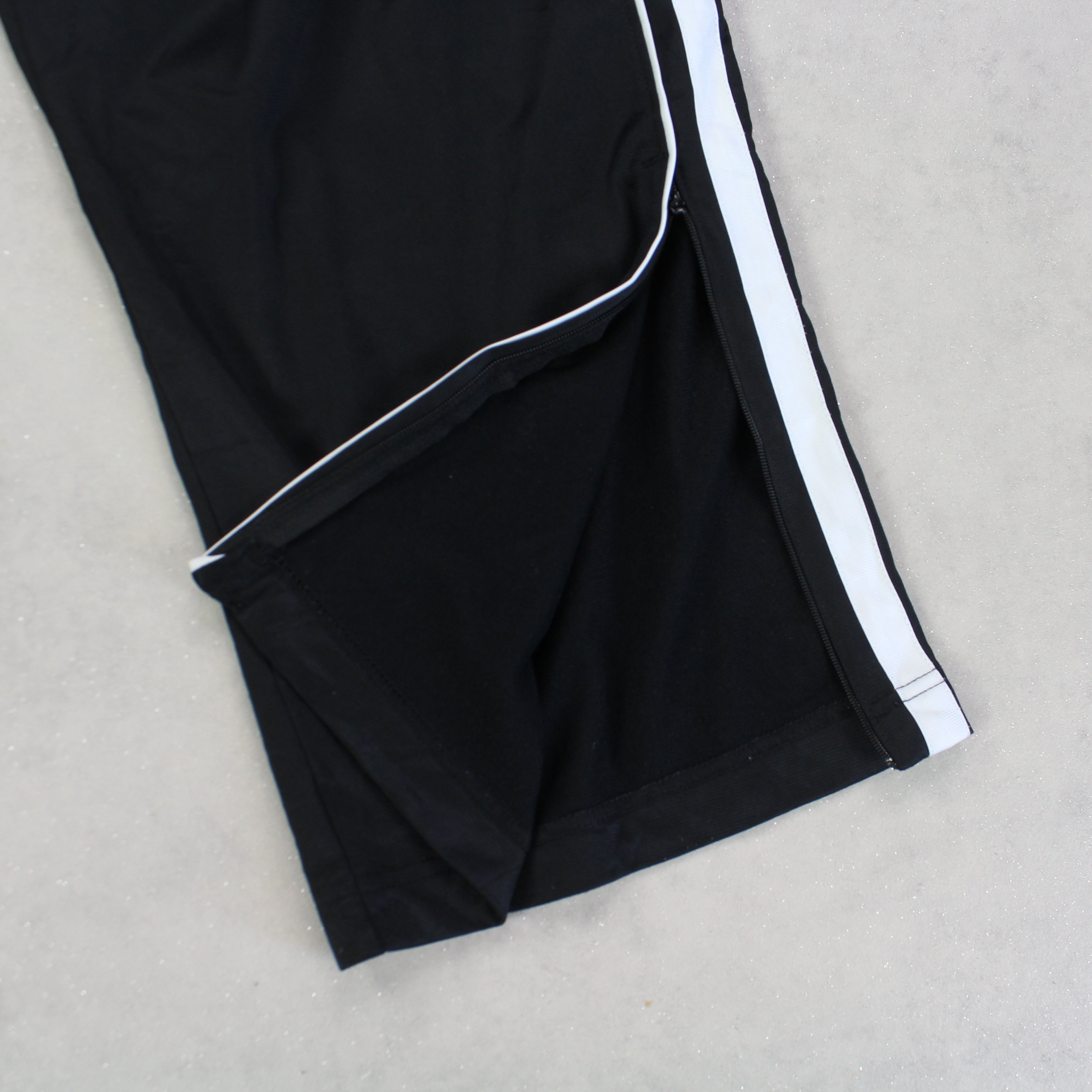 RARE 2000s Trackpants Black-OSI