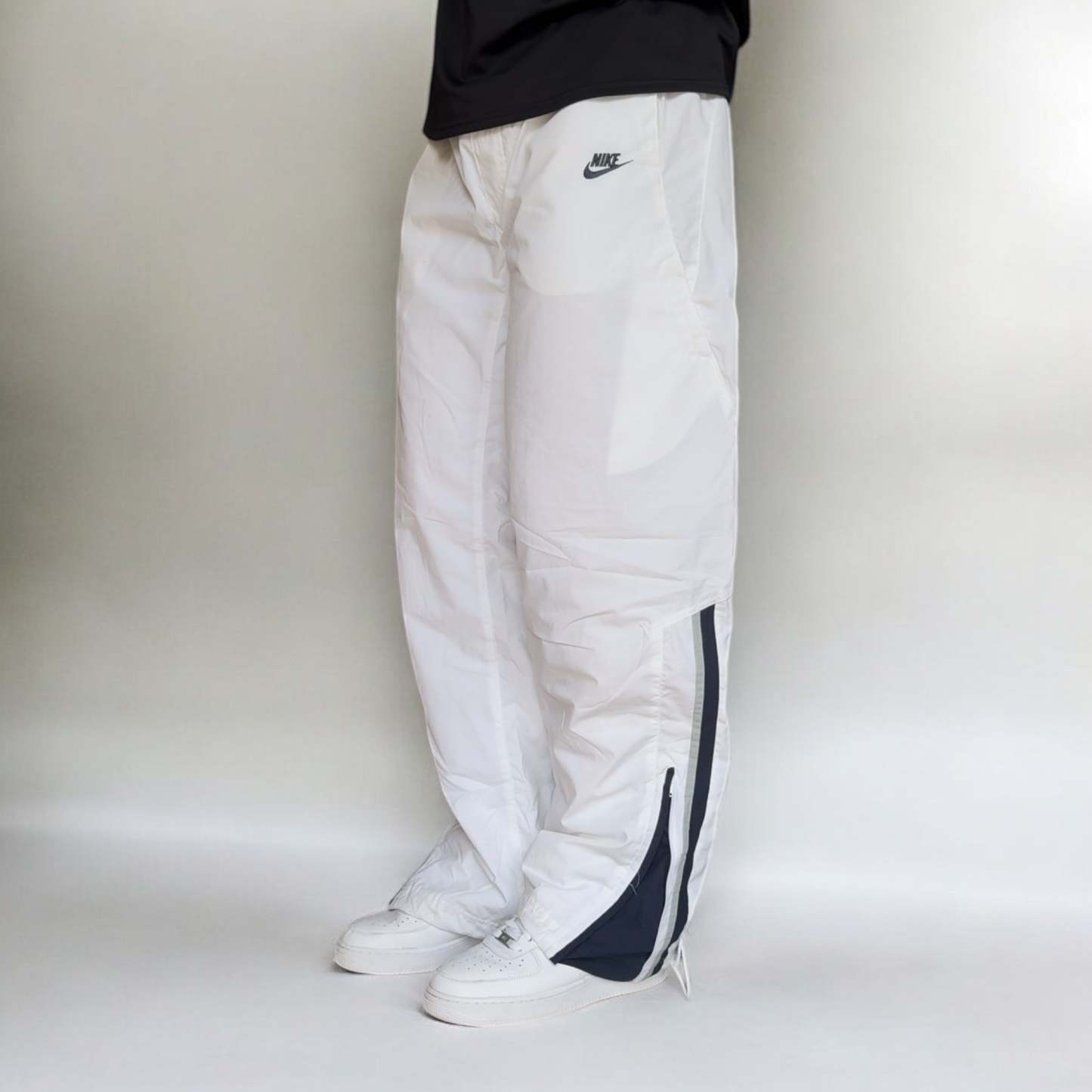 SUPER RARE 2000s Trackpants BRAND NEW White-OSI