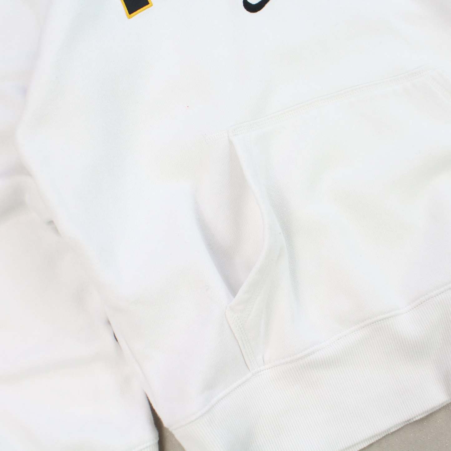 RARE 2000s  ‘Iowa’ Hoodie White-OSI