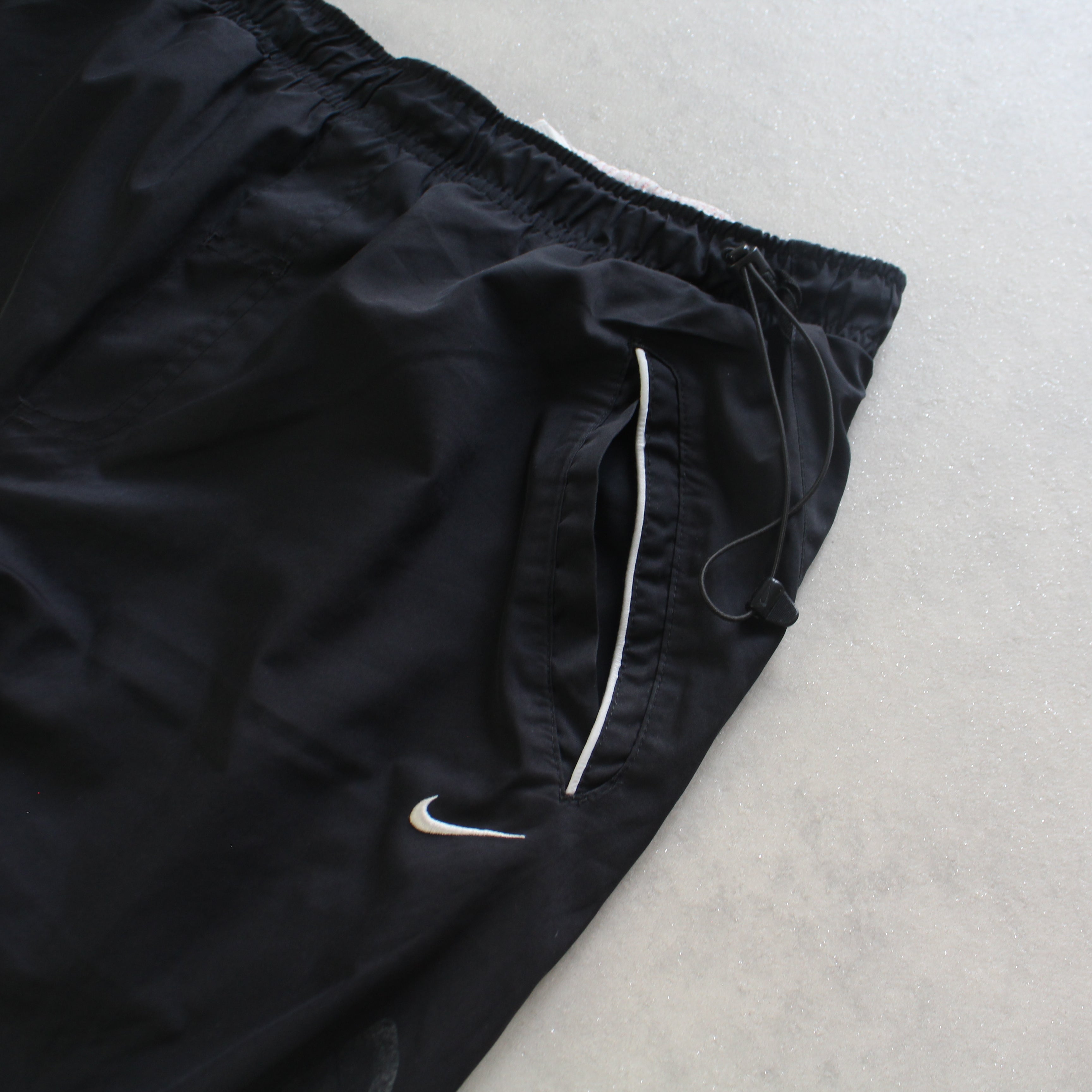 RARE 2000s Trackpants Black-OSI