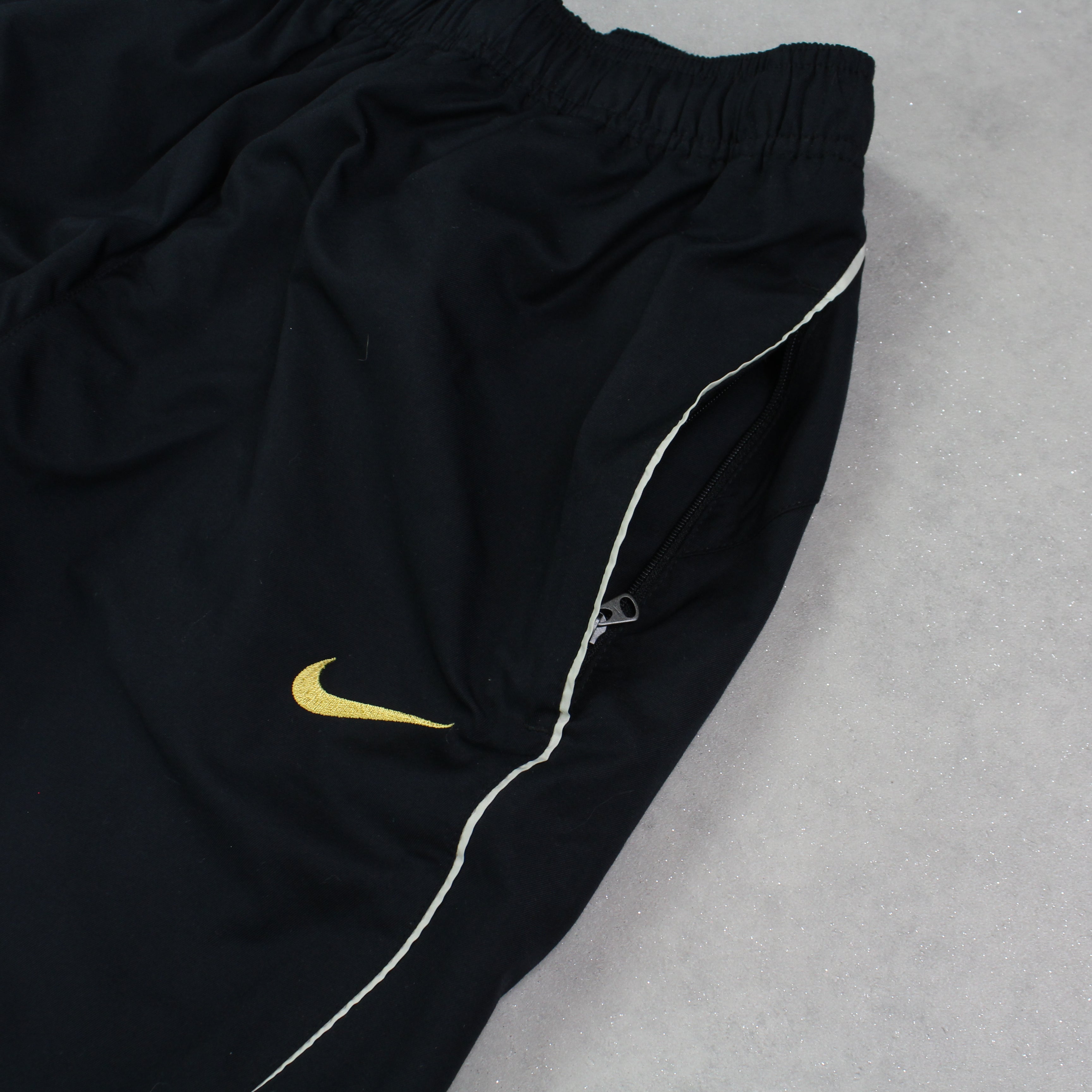 RARE 2000s Trackpants Black-OSI