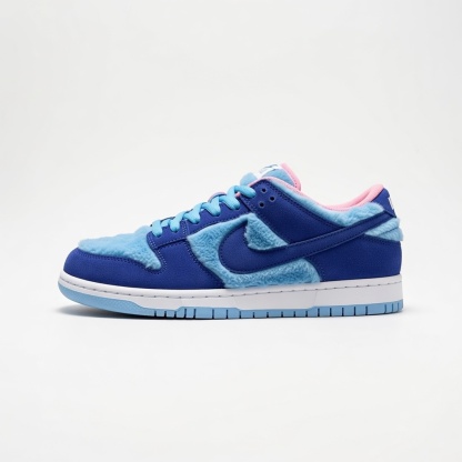 Dunk Low Stitch