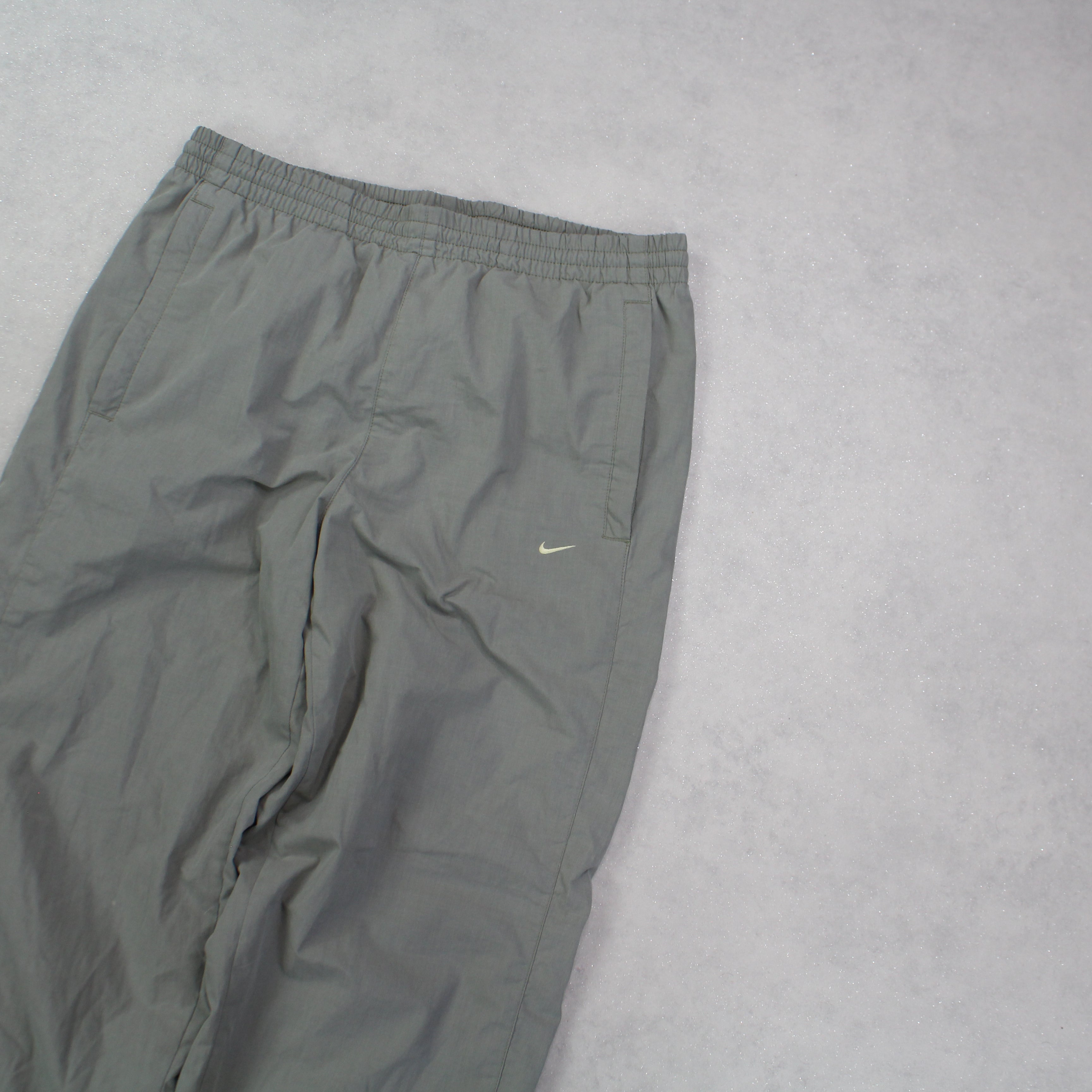 RARE 00s Trackpants Green-OSI