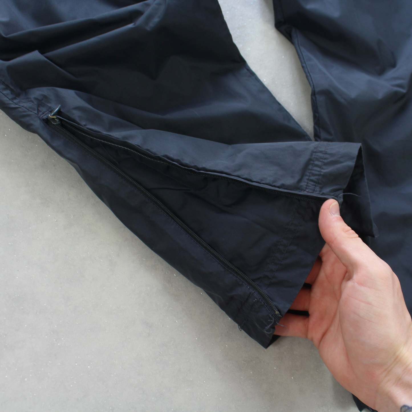 RARE 2000s Trackpants Black-OSI