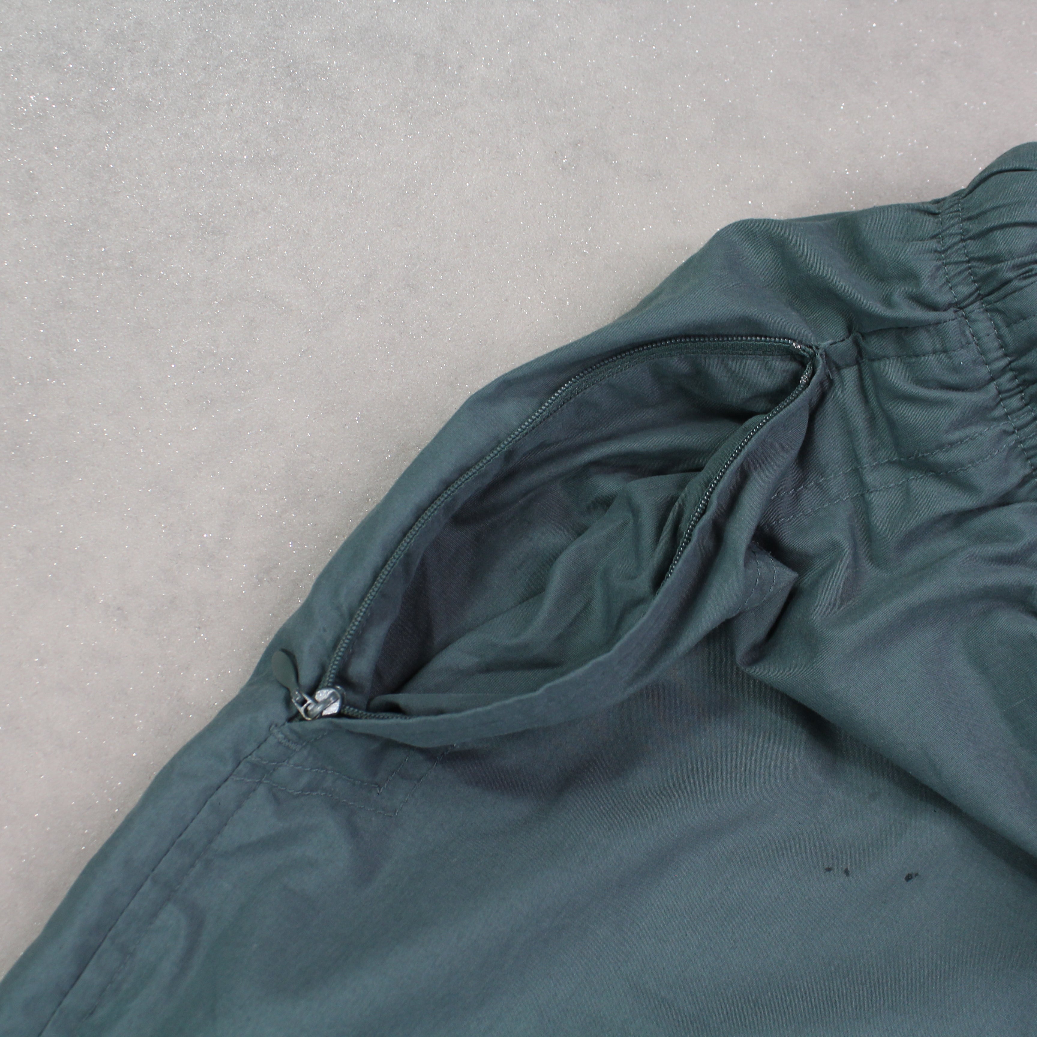 RARE 2000s Trackpants Green-OSI