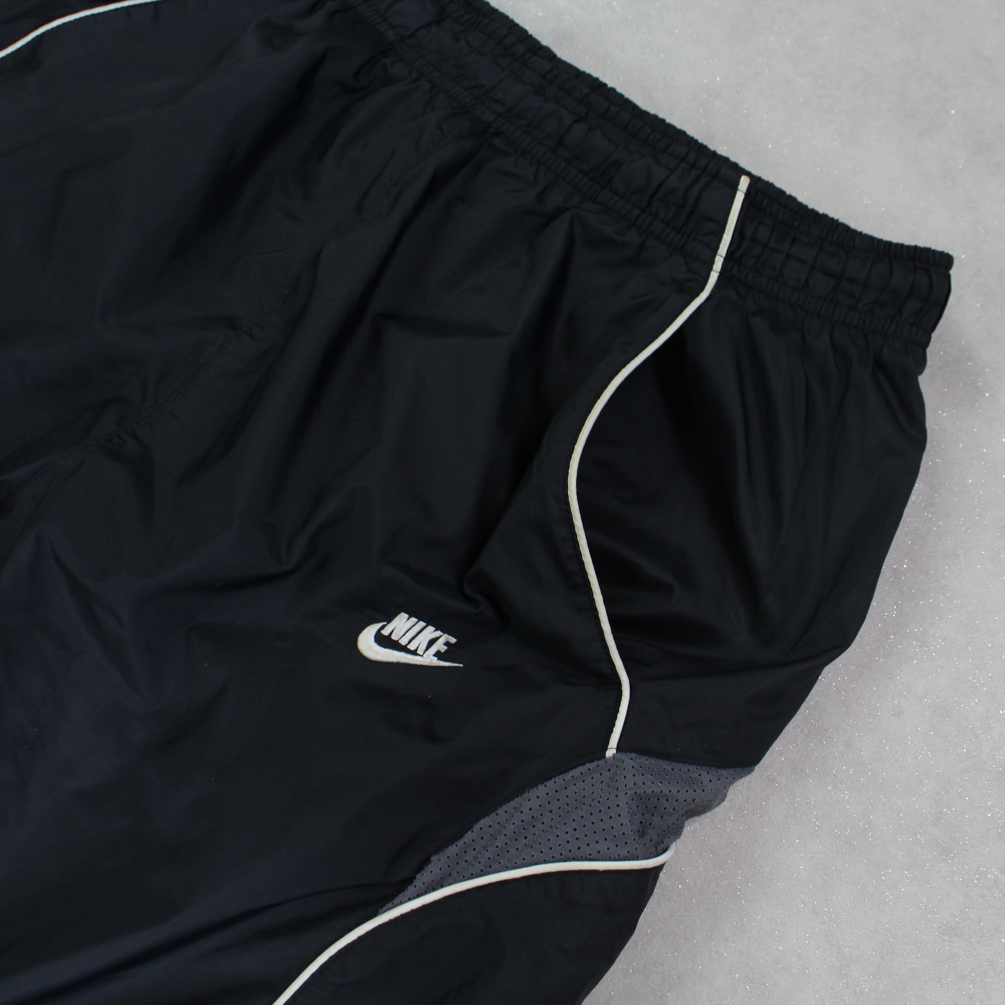 RARE 2000s Trackpants Black-OSI