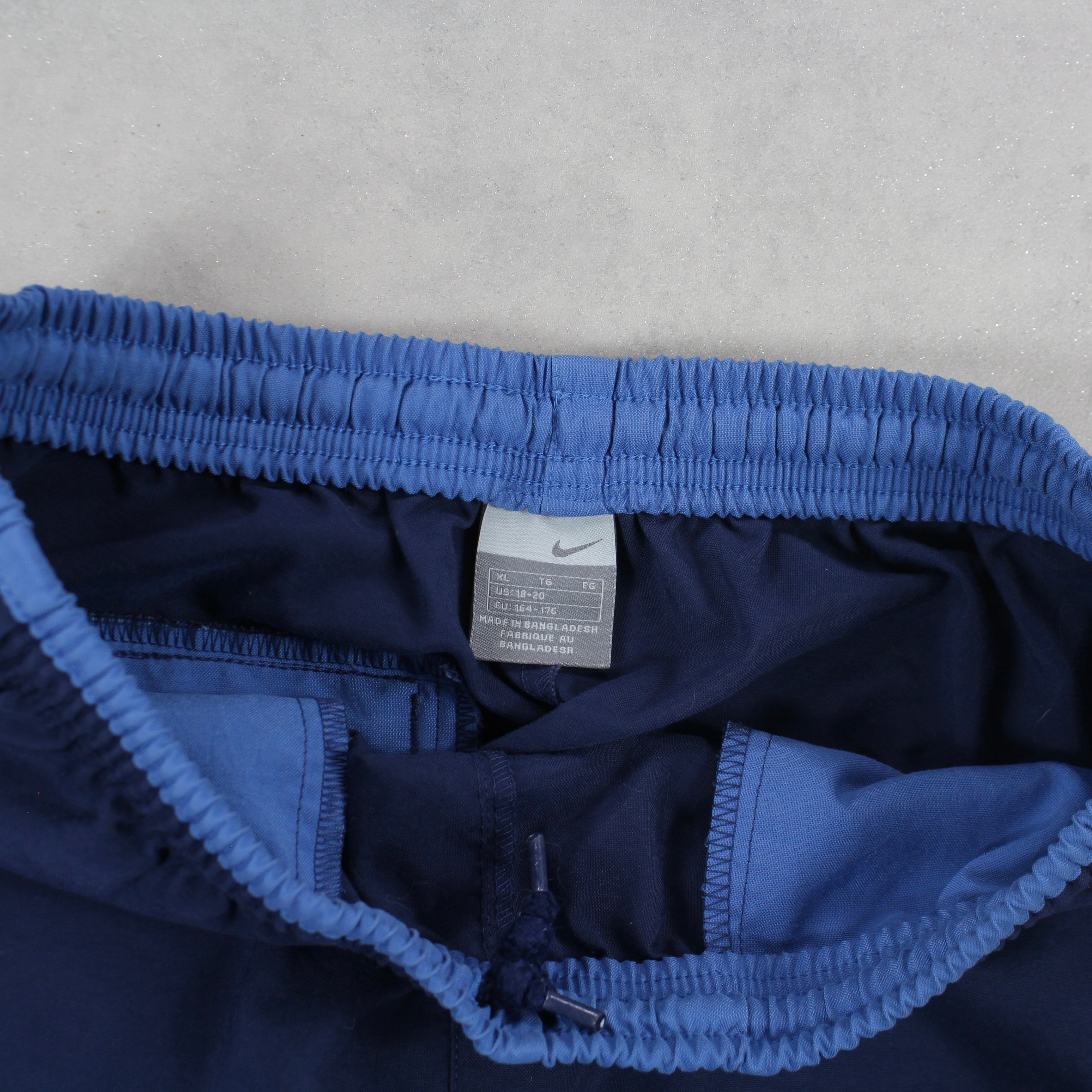 RARE 2000s Trackpants Navy-OSI