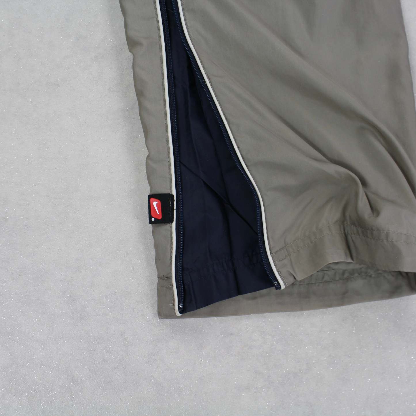 RARE 2000s Trackpants Green-OSI