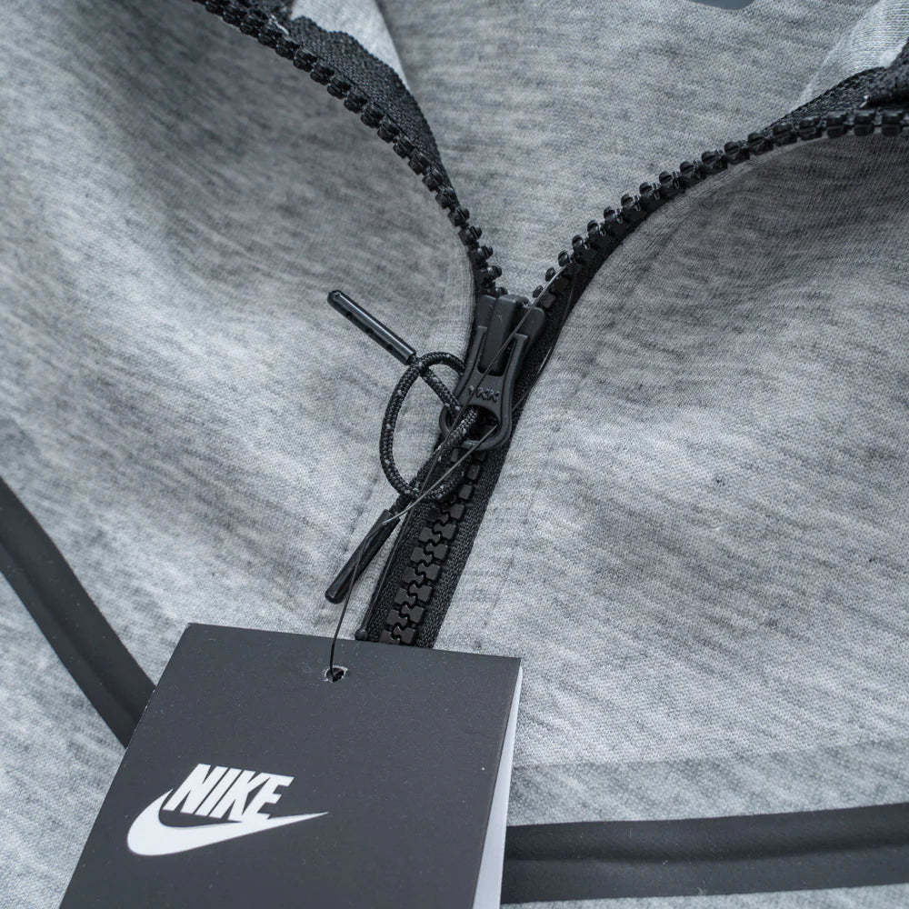 Conjunto  Tech Fleece Cinza-OSI