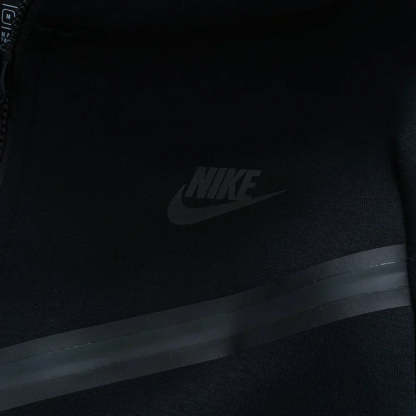 Conjunto  Tech Fleece Preto-OSI