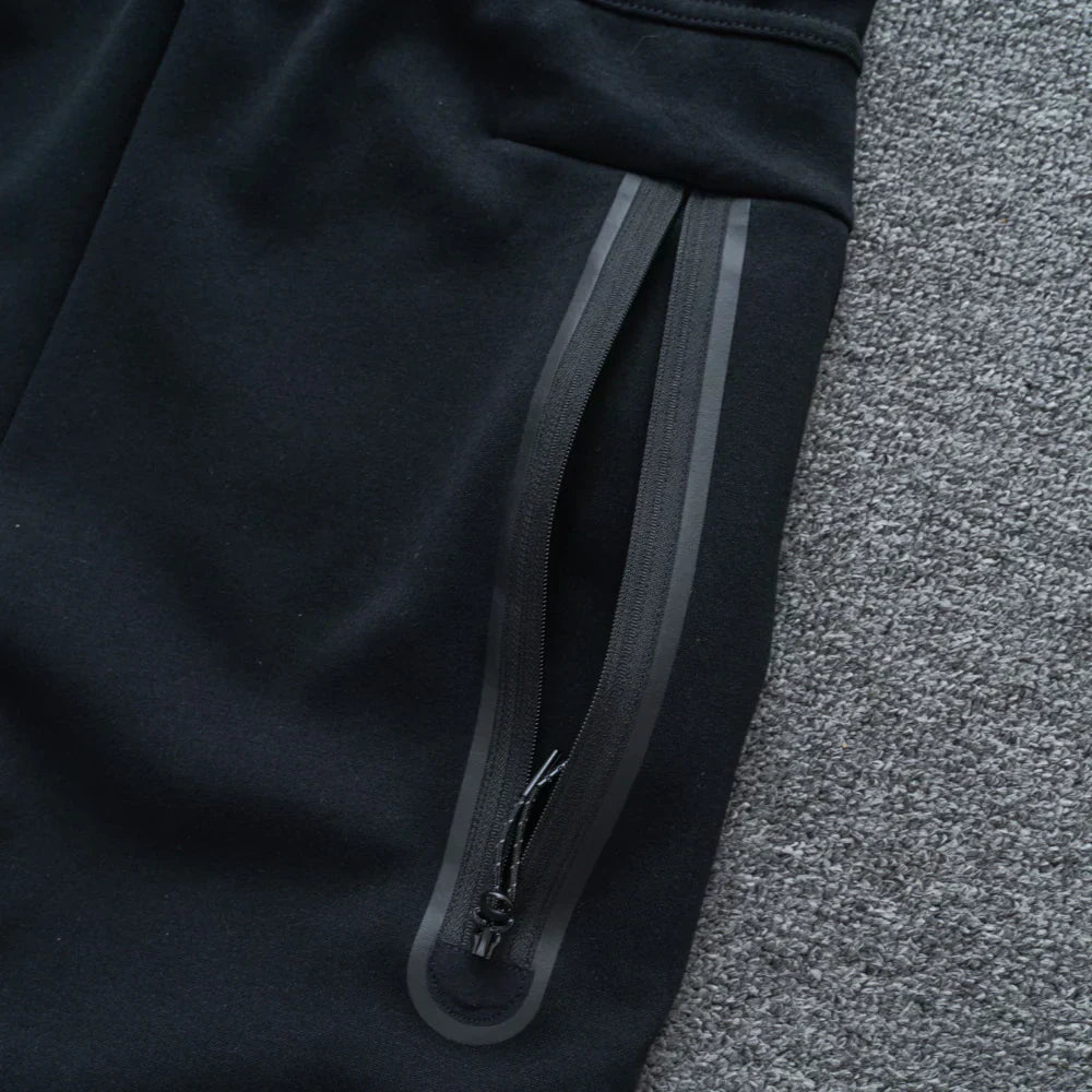 Conjunto  Tech Fleece Preto-OSI