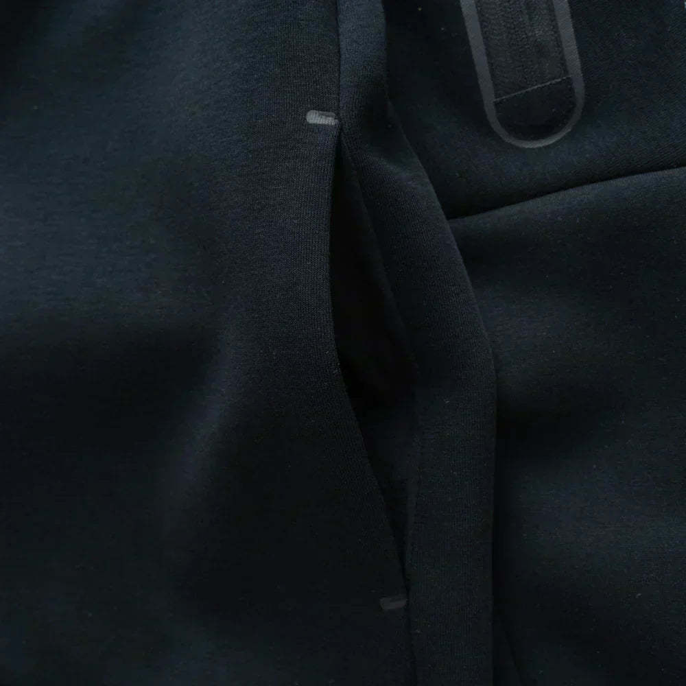 Conjunto  Tech Fleece Preto-OSI