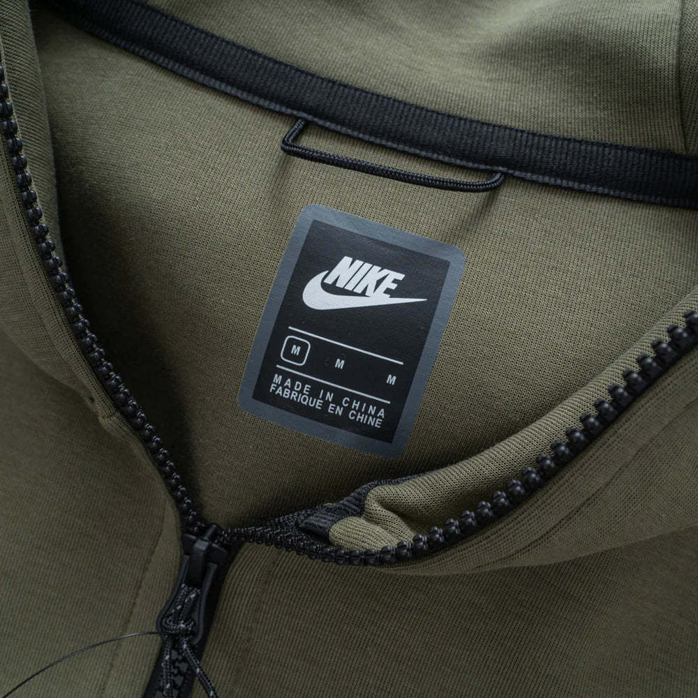 Conjunto  Tech Fleece-OSI