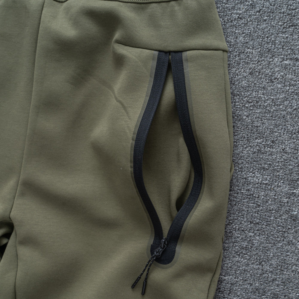 Conjunto  Tech Fleece-OSI