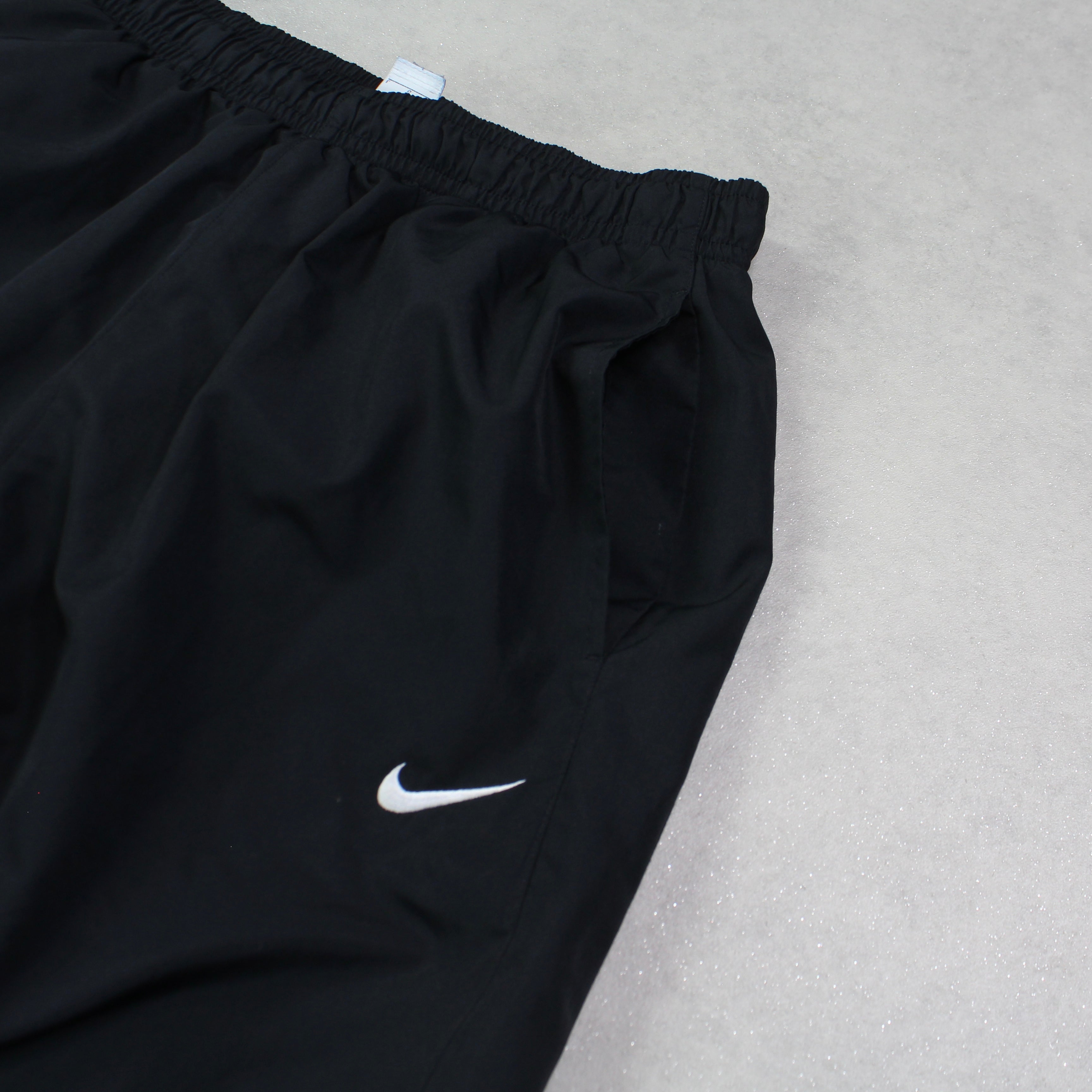 RARE 2000s Trackpants Black-OSI