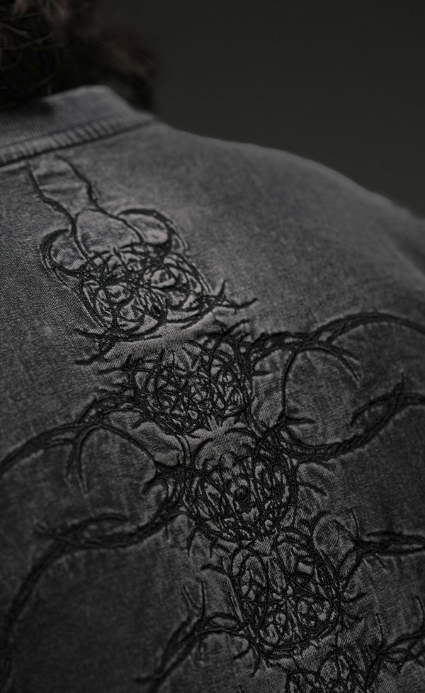 "CENTIPEDE" WASHED TEE-OSI