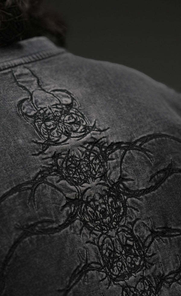 "CENTIPEDE" WASHED TEE-OSI