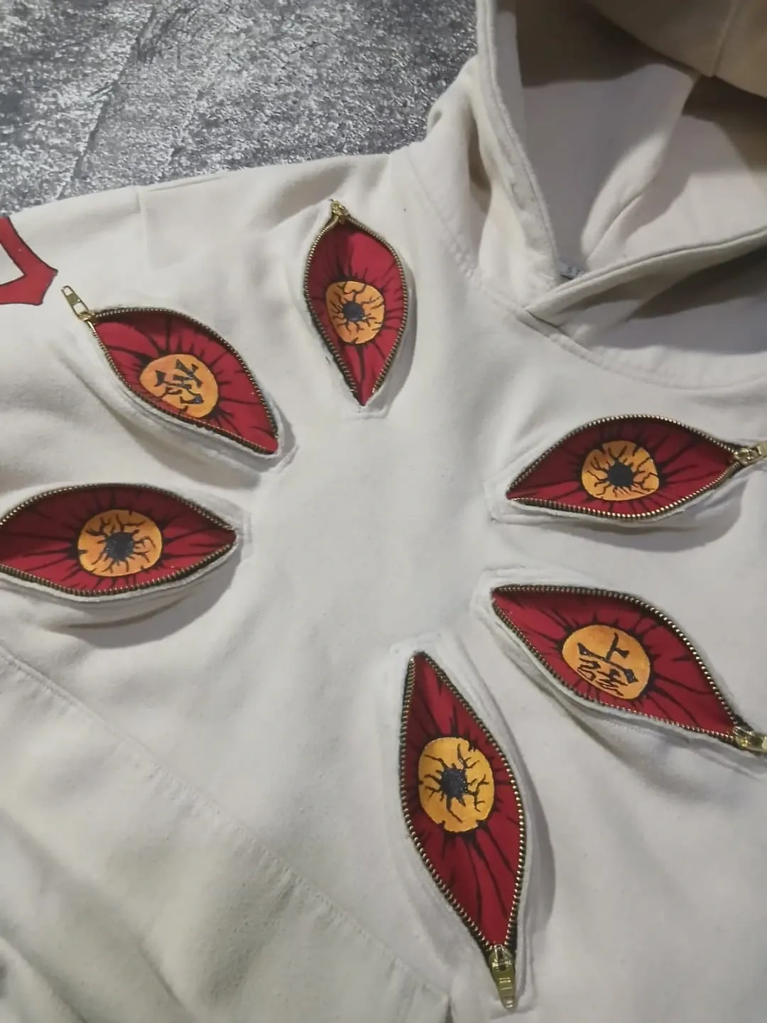 SIX EYES "KOKUSHIBO" HOODIE-OSI