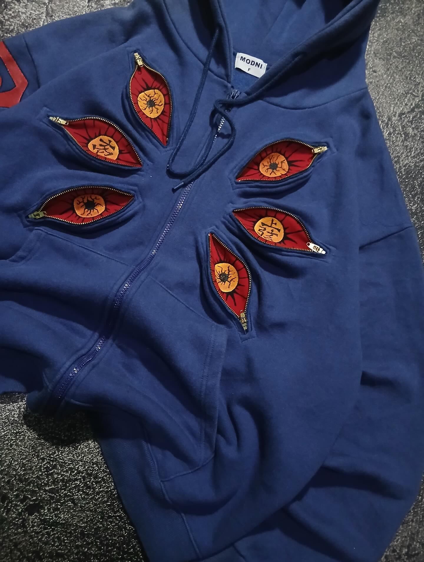 SIX EYES "KOKUSHIBO" HOODIE-OSI